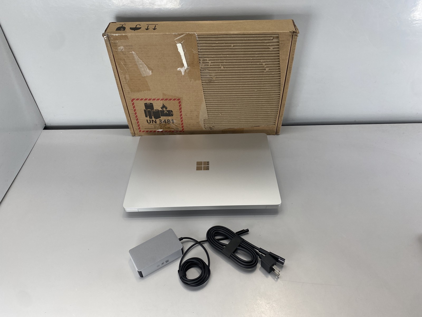 Microsoft Surface Laptop For Business 7th 15.1″ Intel Core Ultra 7 266V 256GB