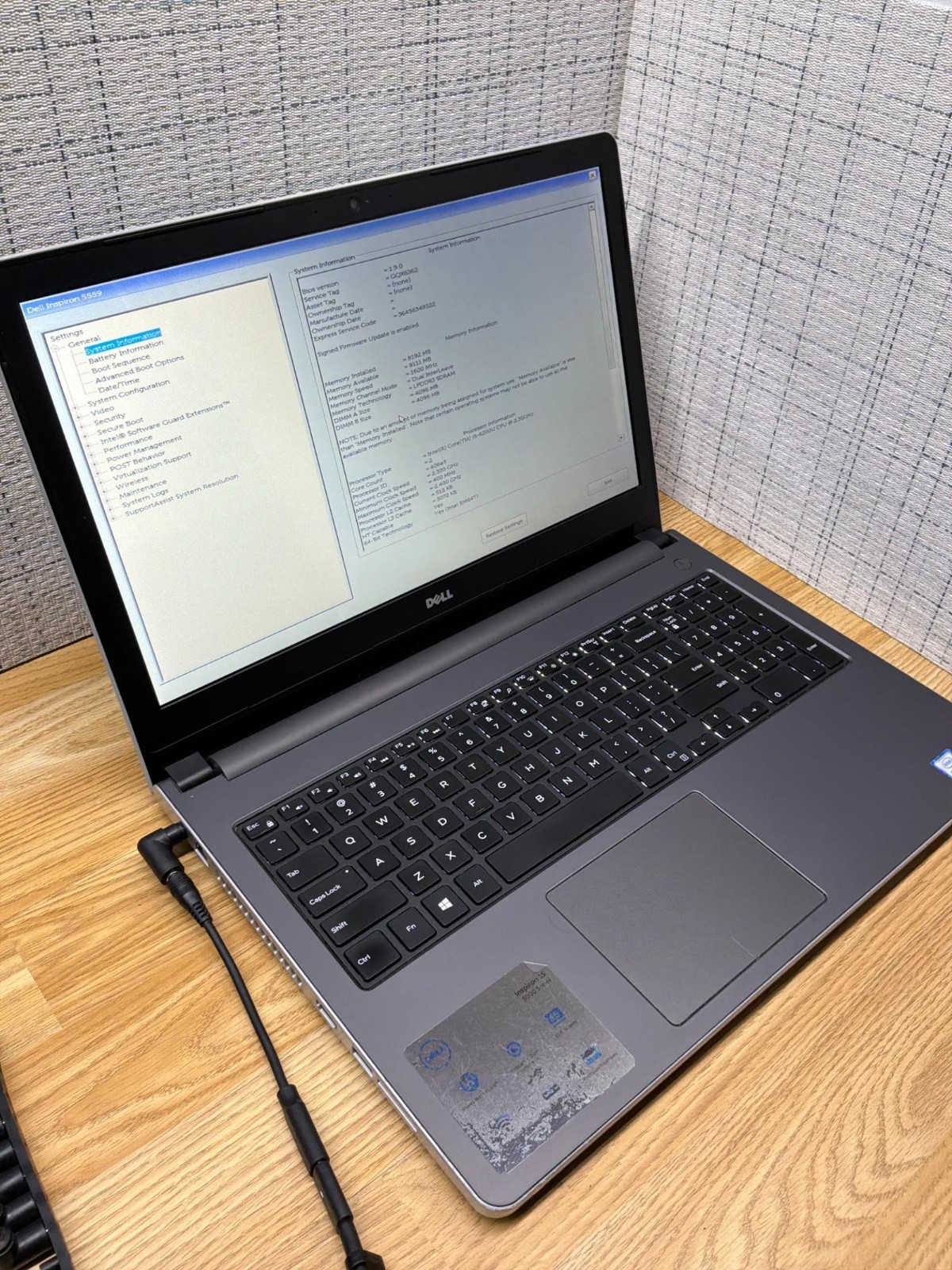 Dell Inspiron 5559 i5-6200U 8GB RAM 1TB HDD Laptop HDMI Webcam