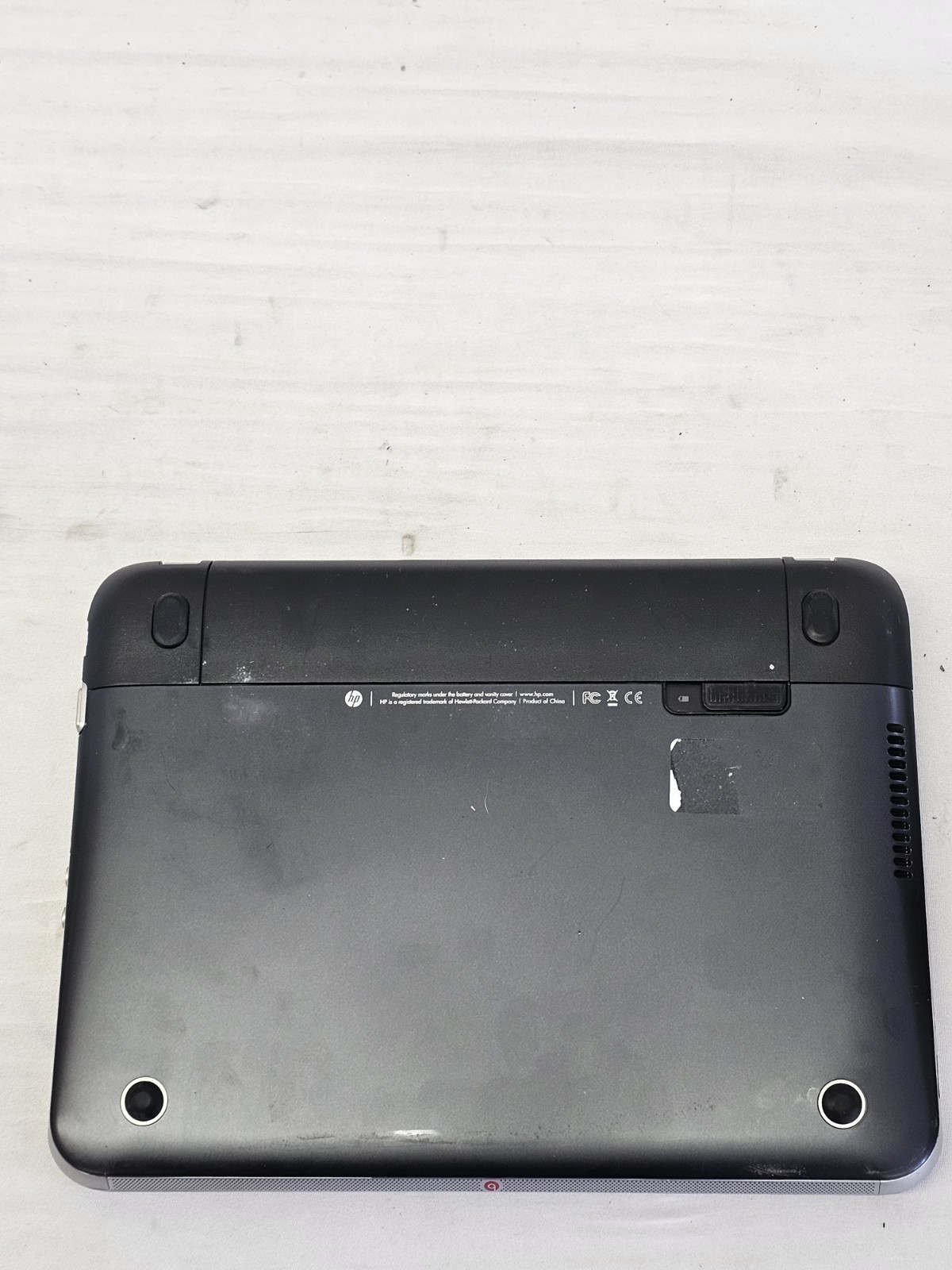 HP 3115M Laptop – AMD E-300 – 4GB RAM – BIOS LOCKED – NO HDD/OS – Parts – READ