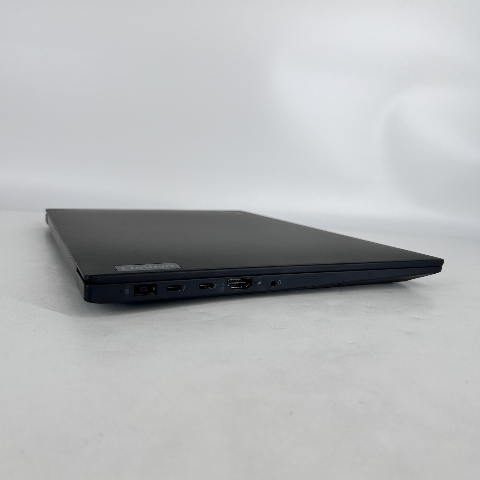 Lenovo ThinkPad P1 Gen 5 16 QHD+ 165Hz 2.3GHz i7-12700H 16GB 512GB SSD RTX A2000