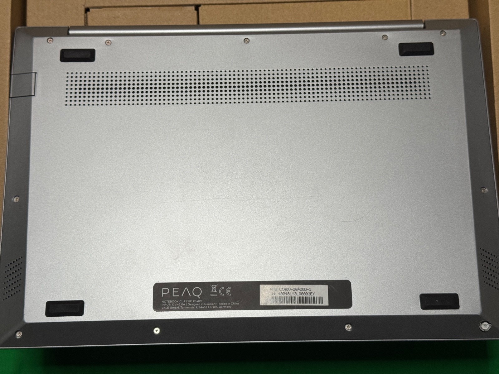 PEAQ 10.5 inch Laptop (128GB SSD, Intel Pentium Silver N5030, 4GB Ram) Good Condition