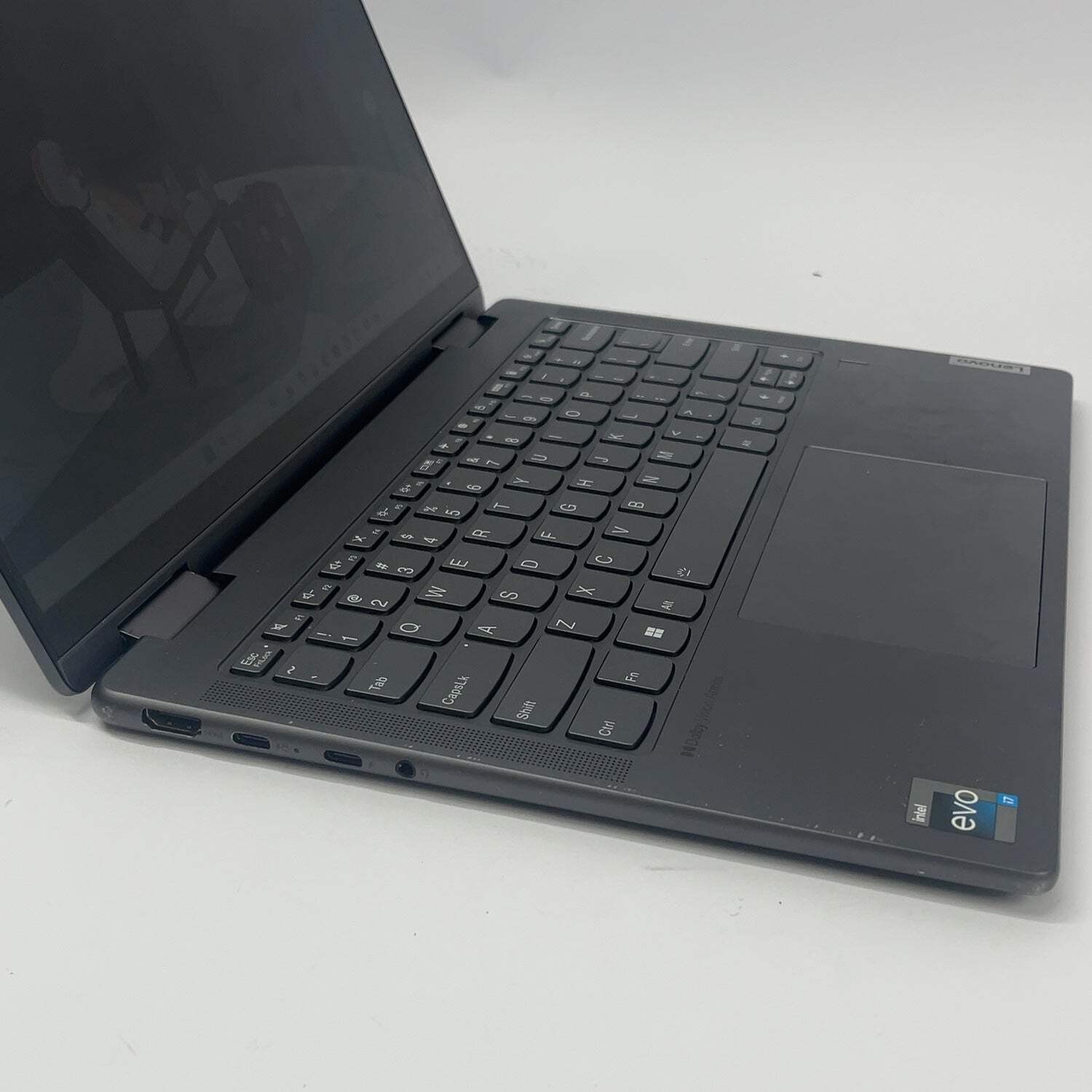 Lenovo Yoga 7 2-in-1 14IRL8 14″ i7-1355U 1.7GHz 16GB RAM 500GB SSD