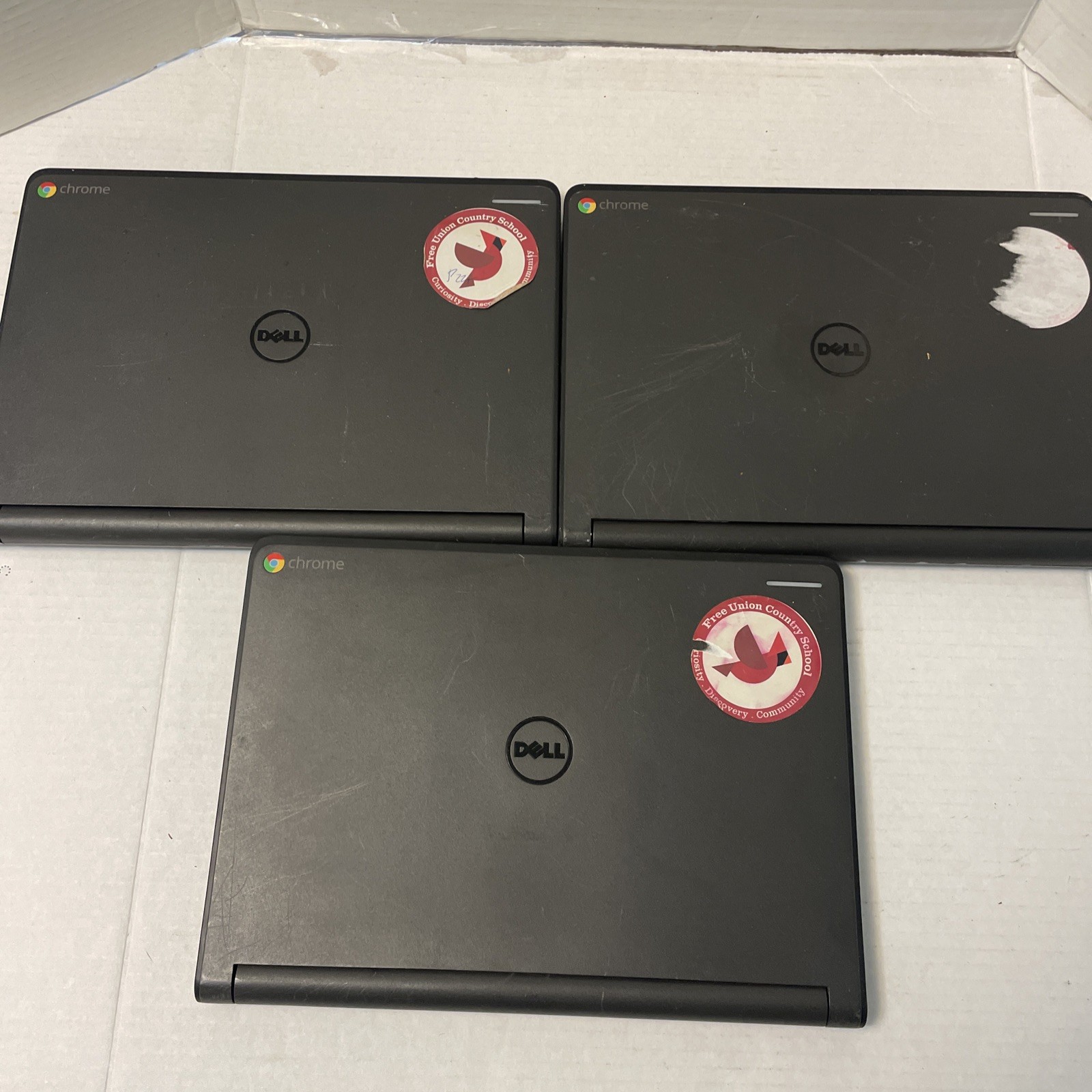 X3 Lot Of Dell P22T001 11.6″ Chromebook w/Celeron 2.16GHz/4GB/16GB (Black)