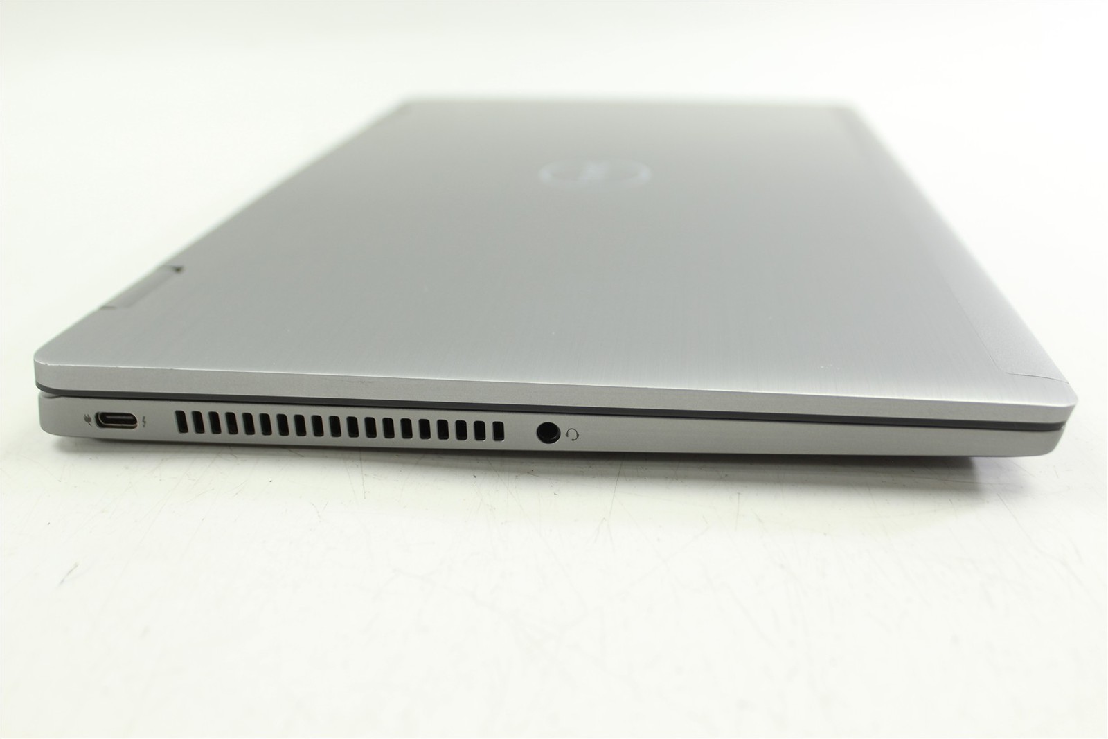 Dell Latitude 7430 14″ FHD Touch i7-1265U 1.8GHz 256GB SSD 16GB RAM W11P