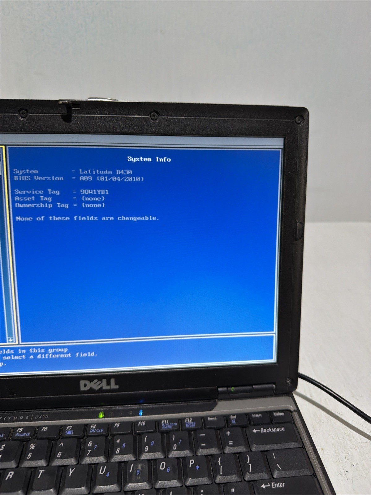Dell Latitude D430 12″ Laptop Core 2 Duo 1.5gb Ram No Drives Boots Bios NO P/S