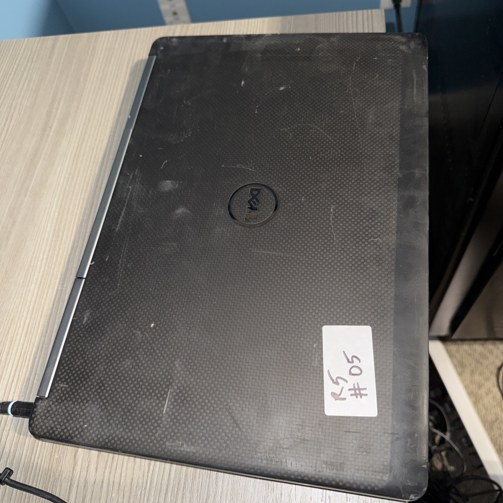 Dell Precision 7510 15″ Laptop FHD I7-6820HQ 2.7GHz 8GB RAM Quadro No Drive/OS