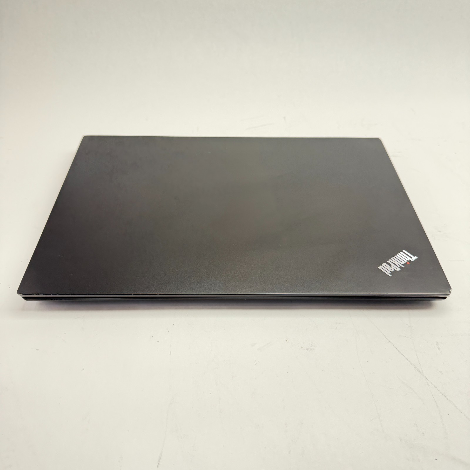 Lenovo ThinkPad E590 15.6″ Laptop Intel Core i5-8265U@1.60GHz