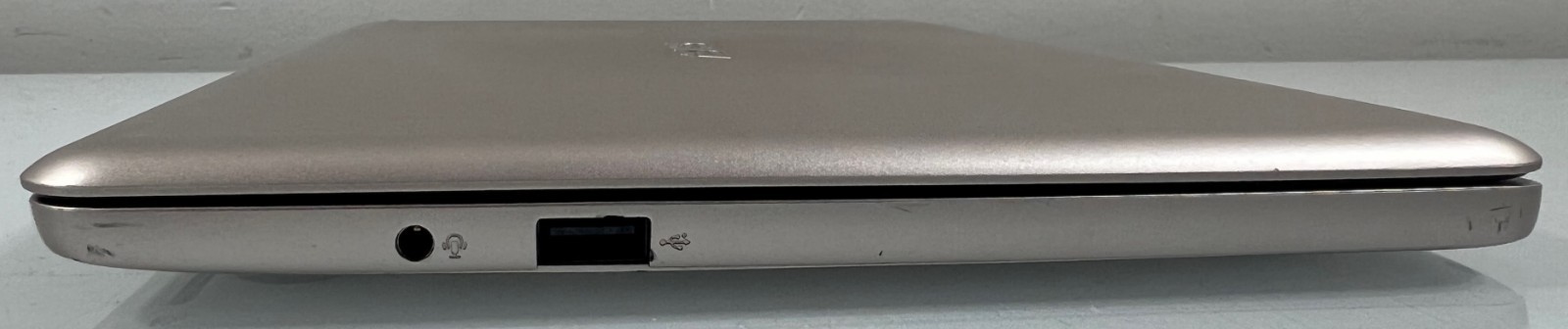 ASUS VivoBook E200HA 11.6″ Laptop Intel Atom x5-Z8350 4GB RAM 32GB Windows 10