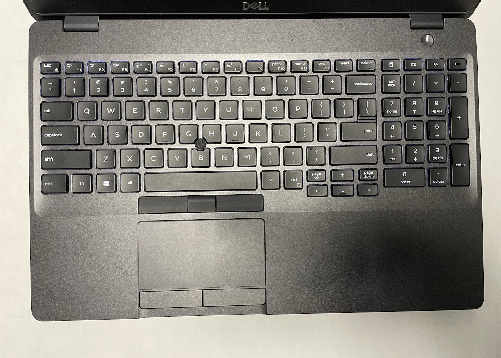 Dell Precision 3541 Mobile Workstation Intel(R) Core(TM)i7-9850H CPU @2.6 GHz 45
