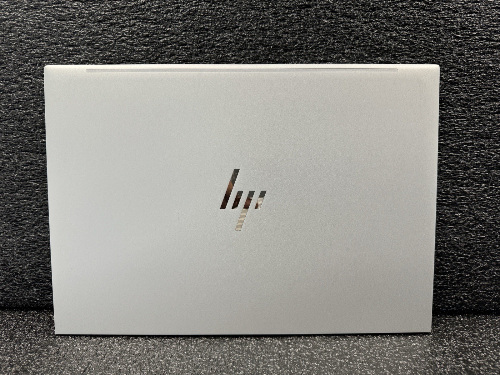 HP EliteBook 860 G9 16”/Intel i5-12th GEN/32GB RAM/256GB SSD/ NO CHARGER/ MINT✅