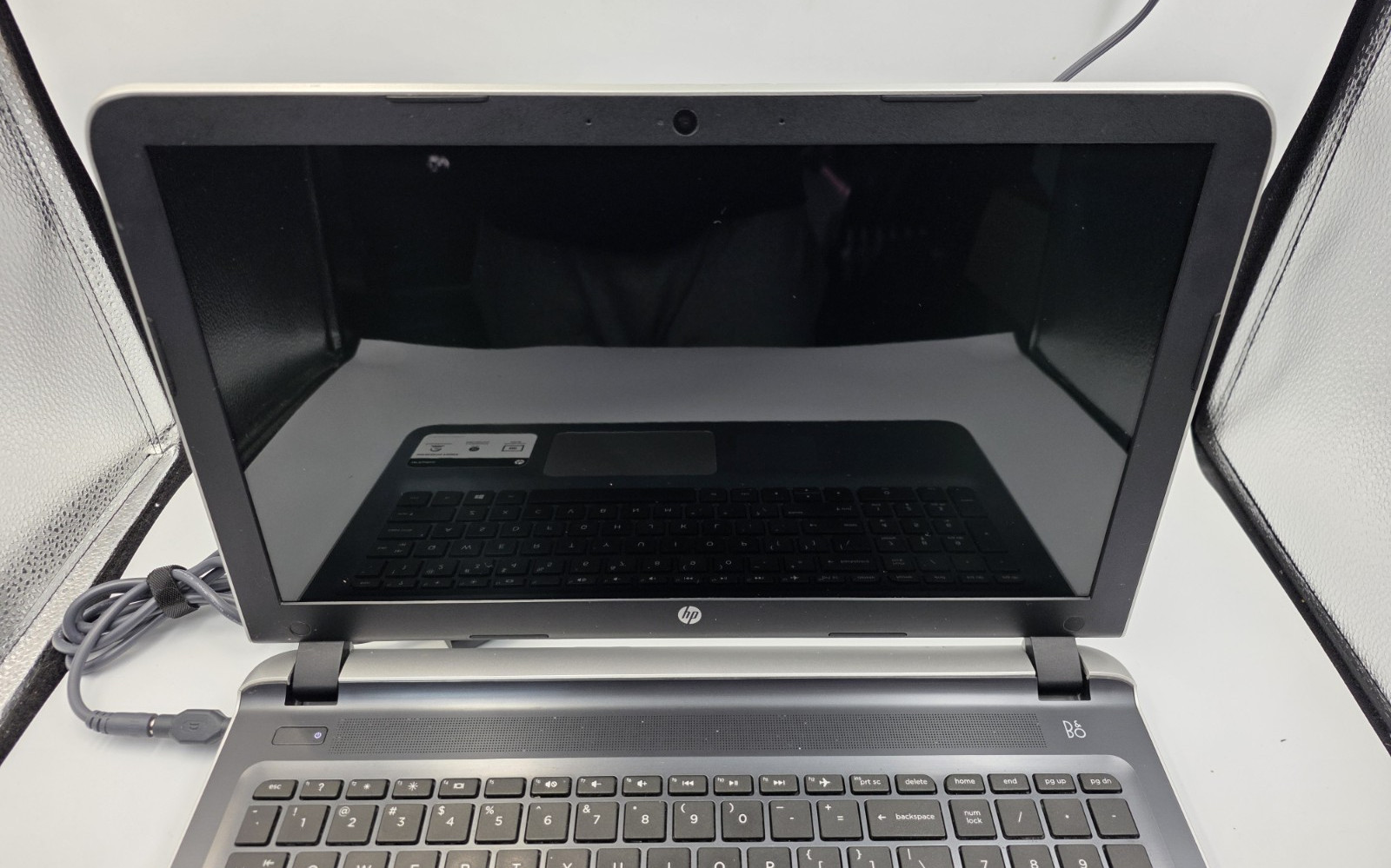 HP Pavilion Notebook 15-ab153nr | No boot – For Parts Only