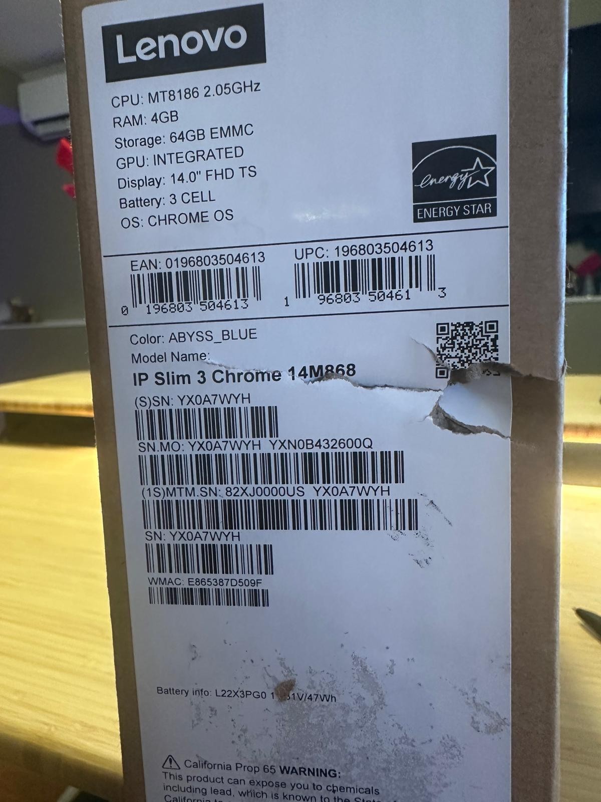 Lenovo Slim 3 Chromebook 14” FHD Touchscreen, MediaTek K 520, 4GB RAM, 64GB eMMC