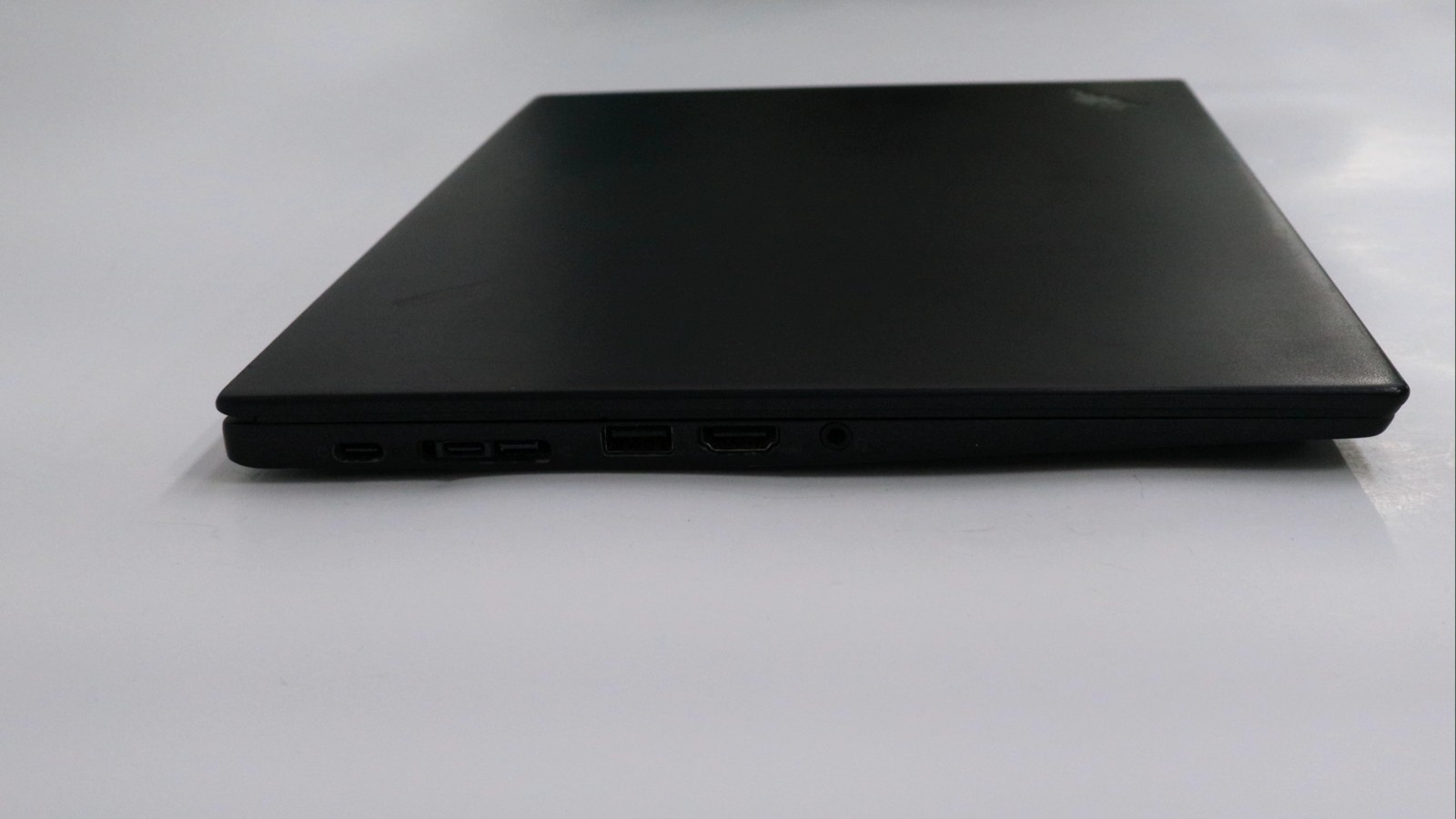 Lenovo ThinkPad T495s 14″ Ryzen 7 Pro 3700U 16GB 512GB – Good
