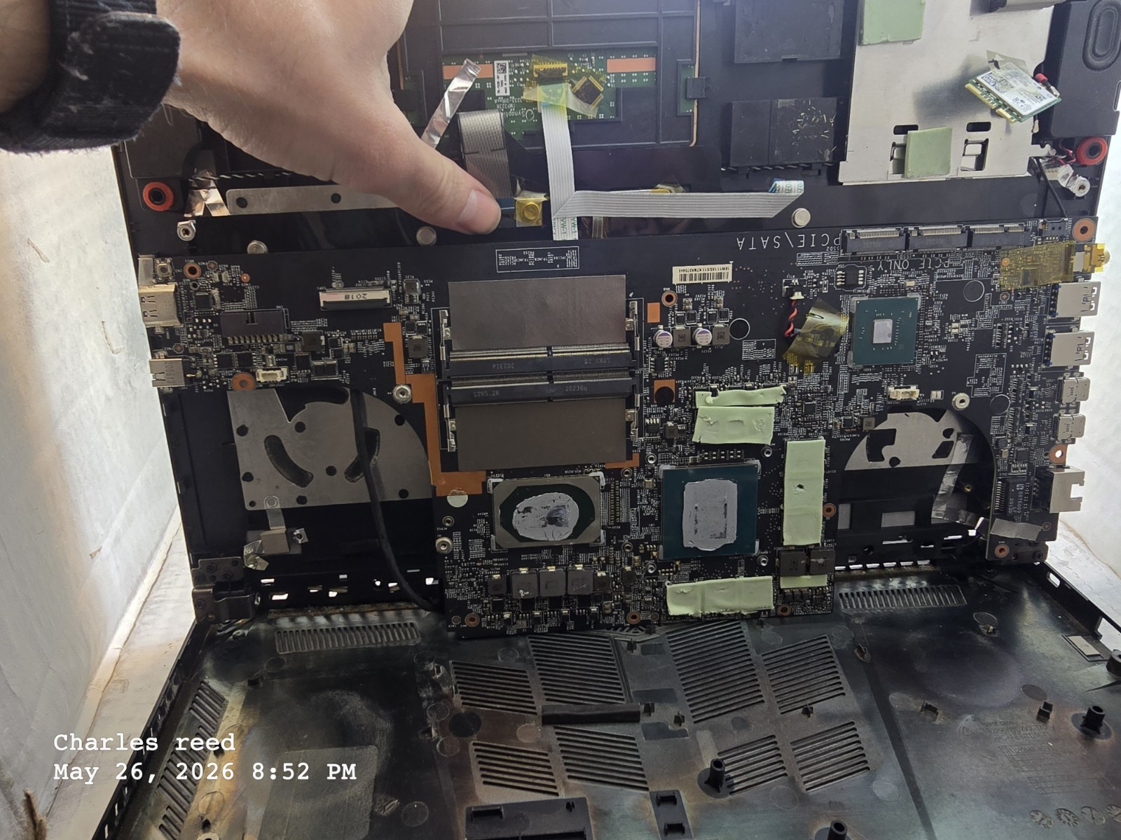 Broken MSI Thin GF65 10SDR-459US 15.6″