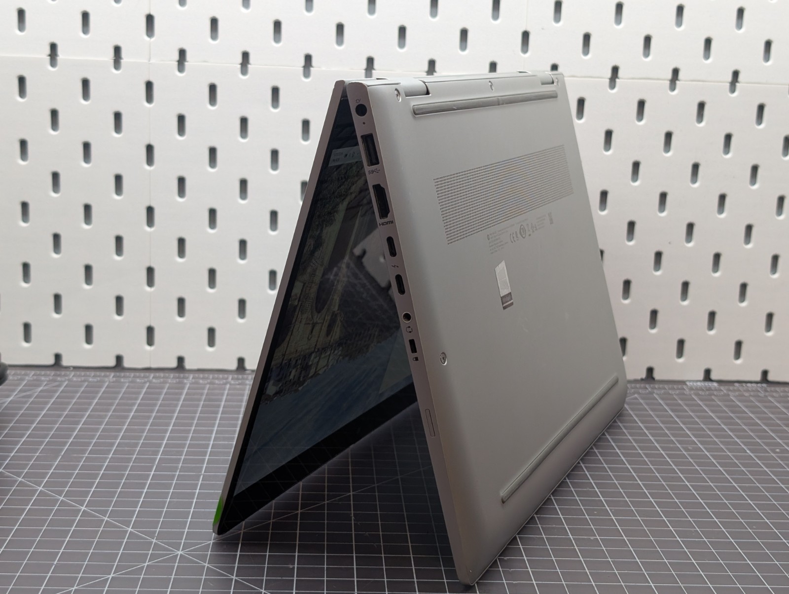 HP EliteBook 830 G6 x360 Core i7-8565U 1.8GHz 16GB RAM 256GB SSD Win 11 Pro *AC*