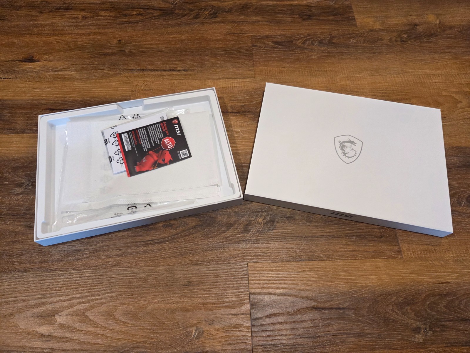 MSI WS66 10TKT / i7-10875H / 32GB / 1TB SSD / Windows 11 Pro / TOUCH