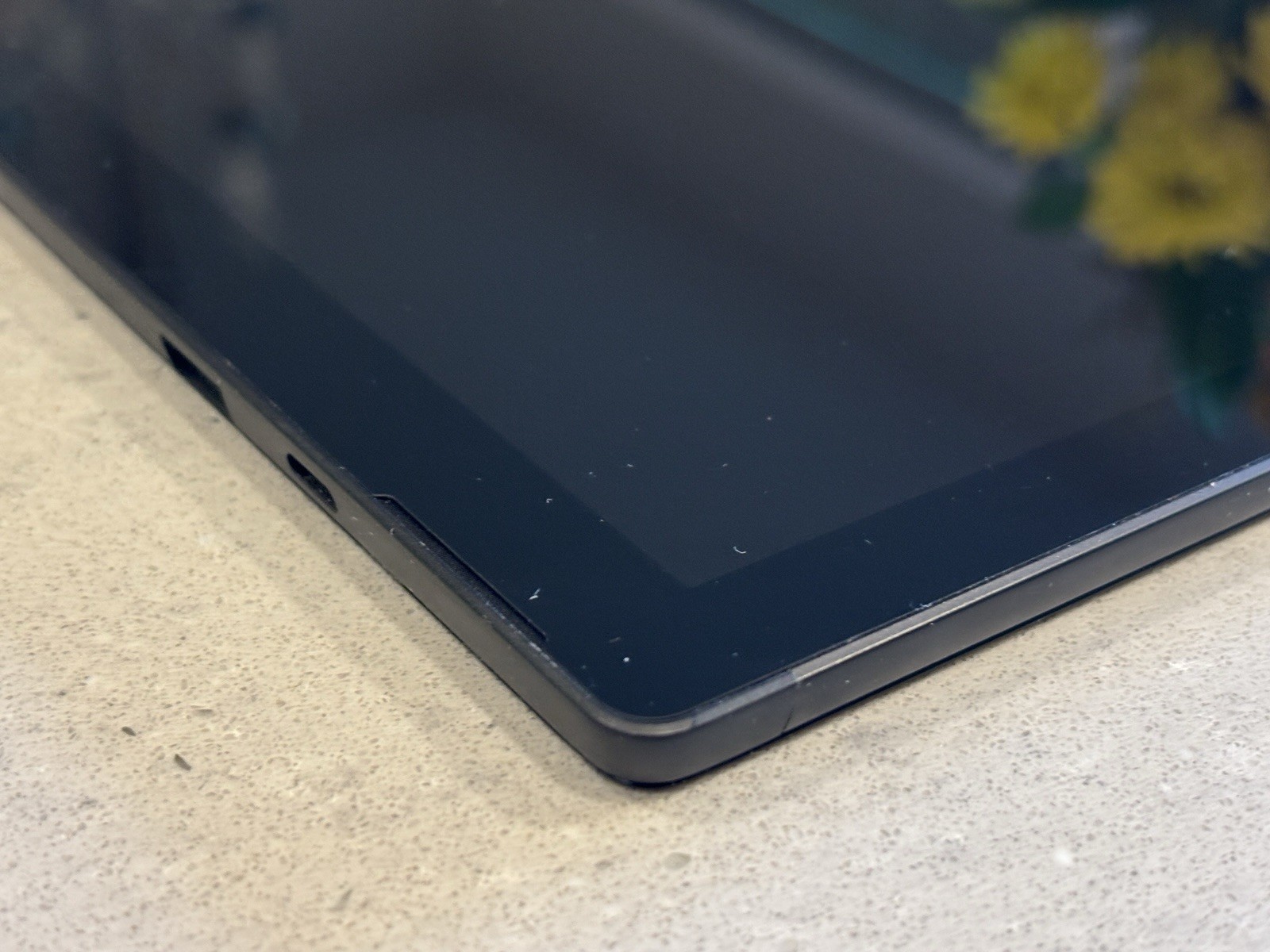 Microsoft Surface Pro 7+, Intel i5 ~ 8GB 256GB SSD ~ M1960 ~ NO OS