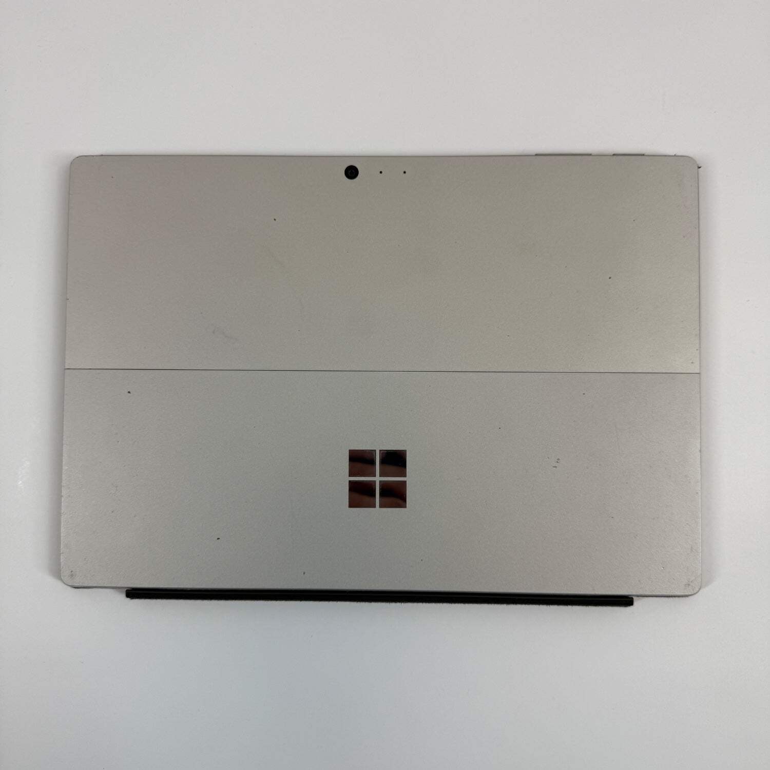 Microsoft Surface Pro 1796 12.3″ m3-7y30 1.0GHz 4GB RAM 128GB SSD READ