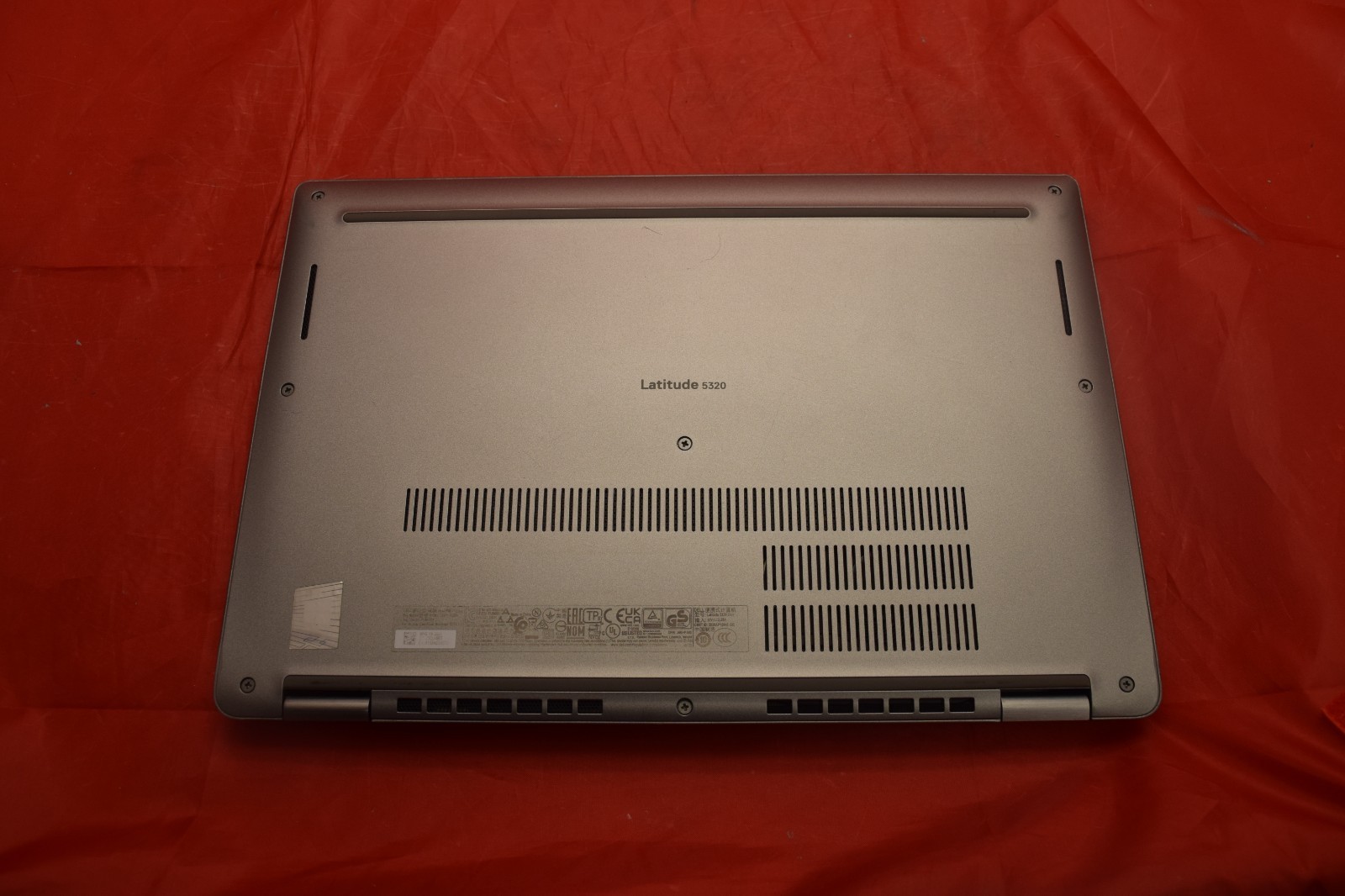 Dell Latitude 5320 Used 13.2″ i5-1135G7, 256GB NVMe, 8GB RAM, Touchscreen