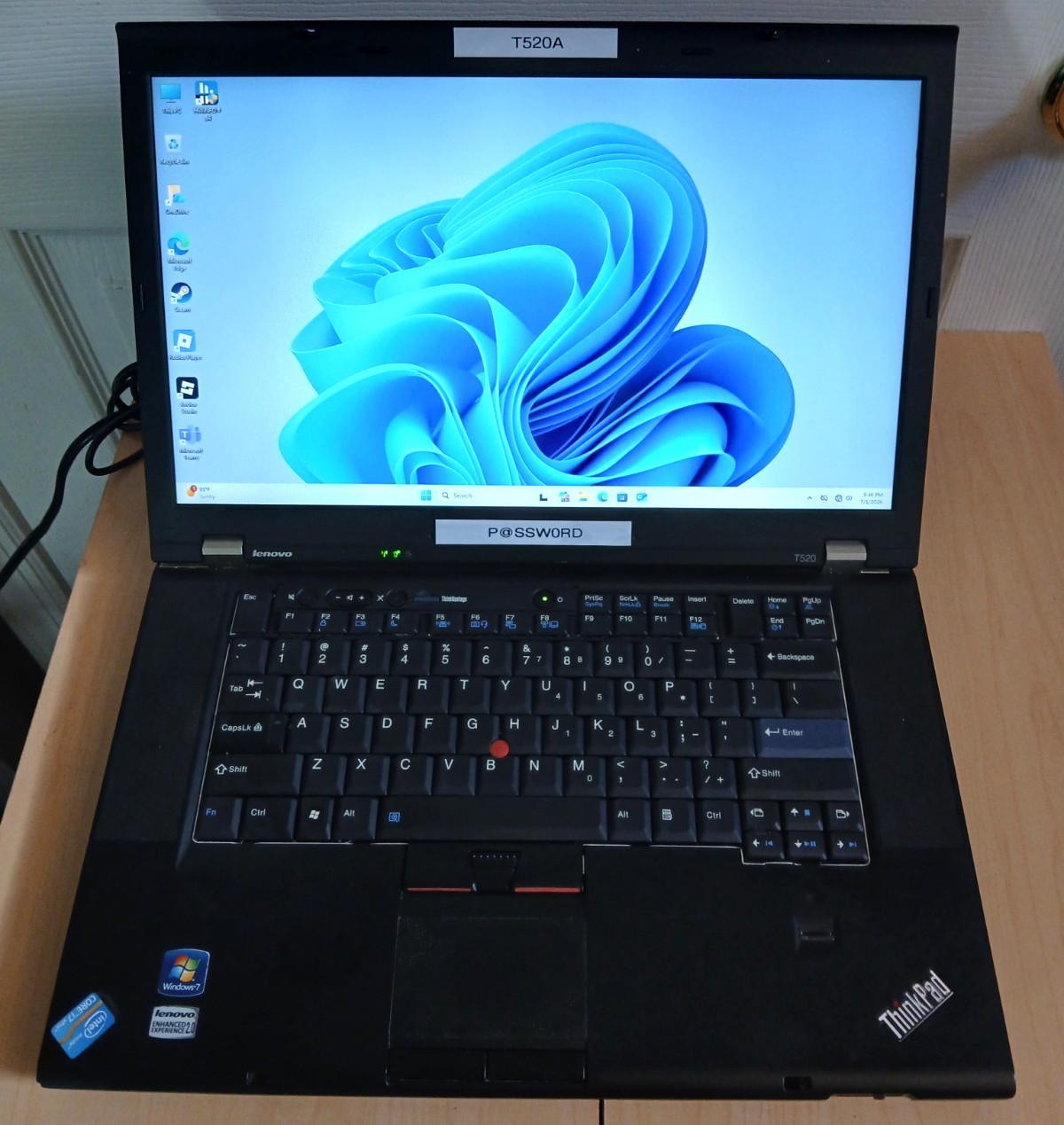 Lenovo ThinkPad T520 Laptop | i7-2640M 2.8GHz | 16GB | 250GB SSD | BD-RE | Win11