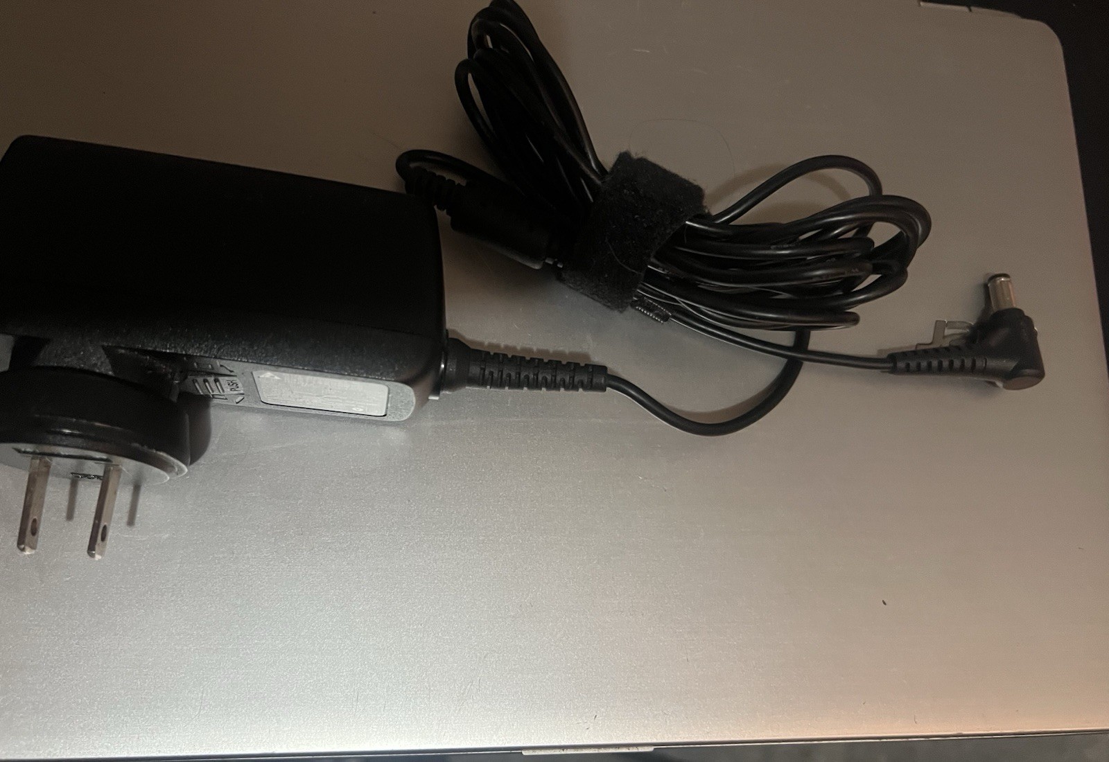 Acer Aspire V5-122P-0408 Series MS2377-touchscreen-water damage-see photos