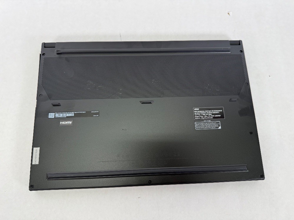 MSI Creator 15 Professional 15.6″ OLED Laptop A11UE-491
