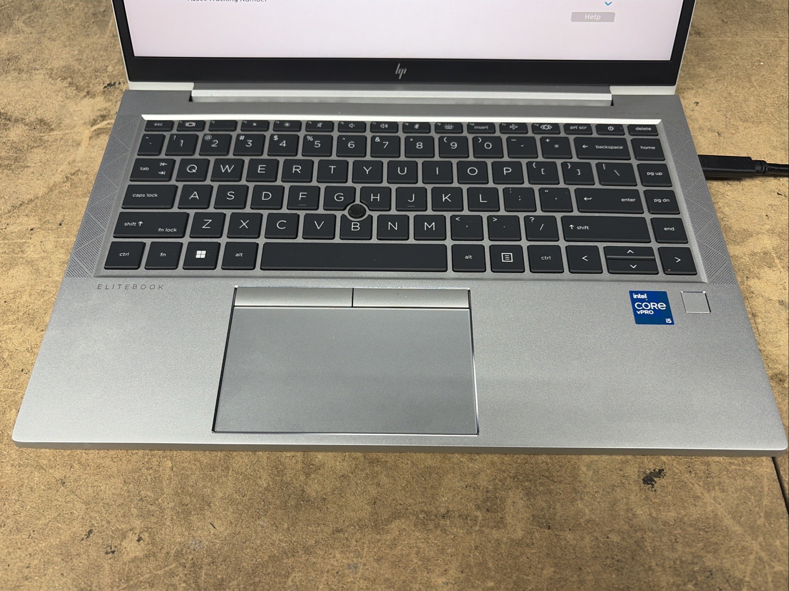 HP EliteBook 840 G8 14″ FHD i5-1145G7 16GB RAM No OS