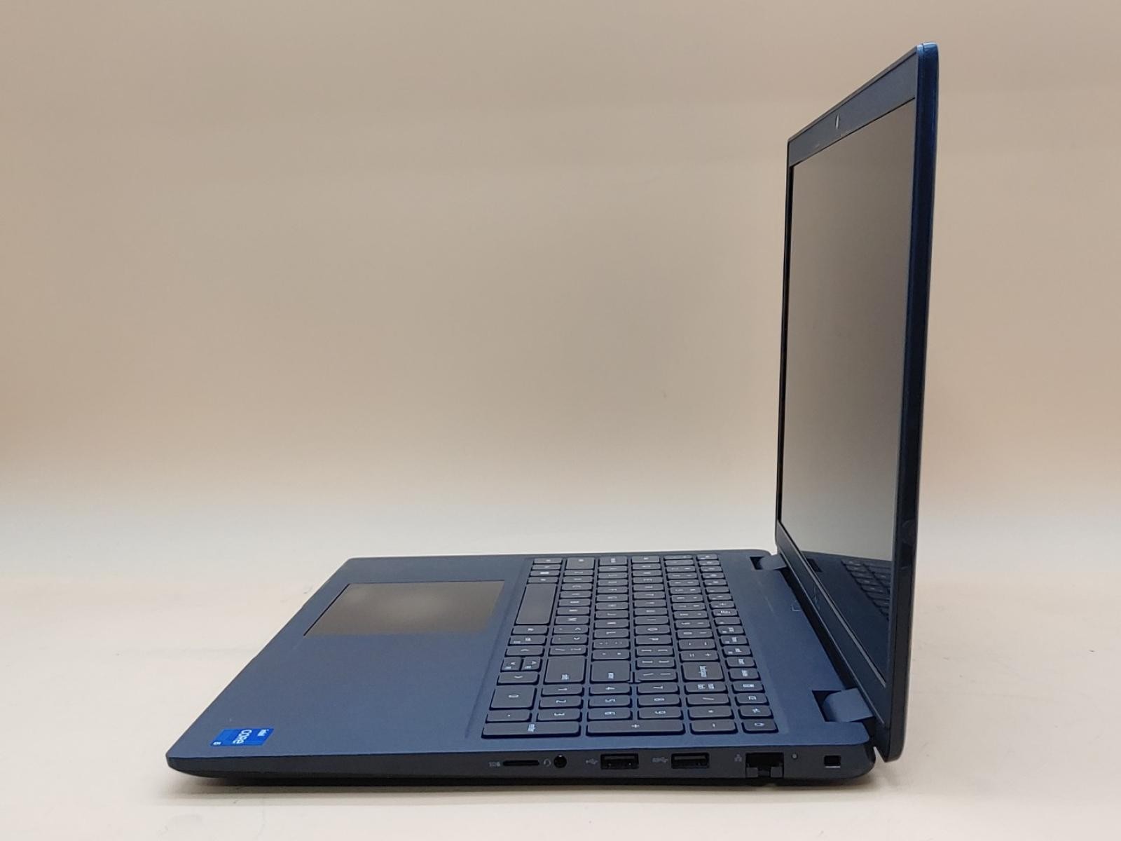 Dell Latitude 3520 15.6″ Intel i5-1135G7 8GB 256GB SSD Win11Pro *NO A/C* *READ**