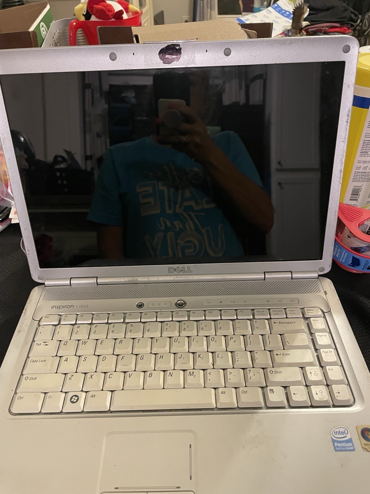 Dell Inspiron 1525 Core 2 duo 1.83 GHz 3MB RAM Missing Battery pack, FOR PARTS