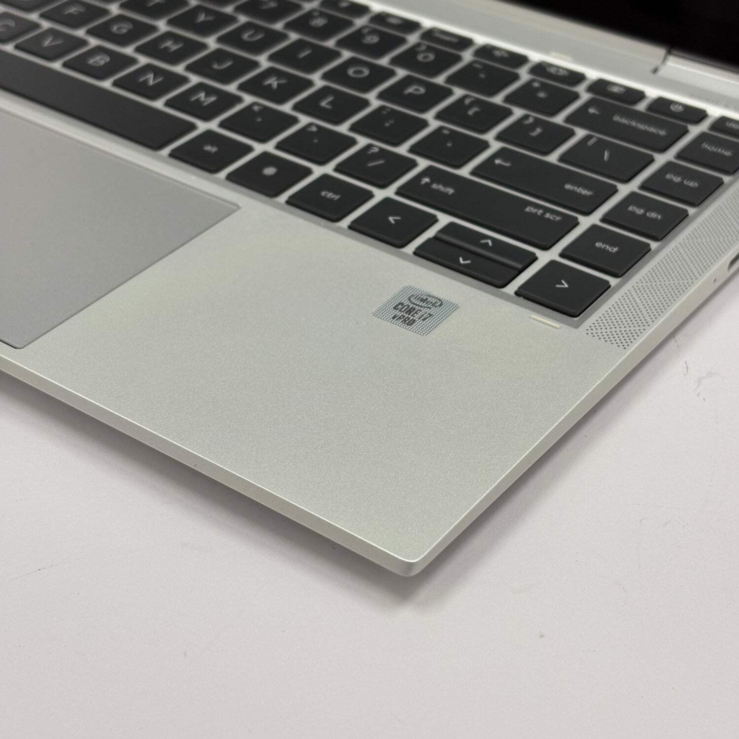 HP EliteBook x360 1040 G7 14″ i7-10610U 1.80GHz 32GB RAM 256GB SSD