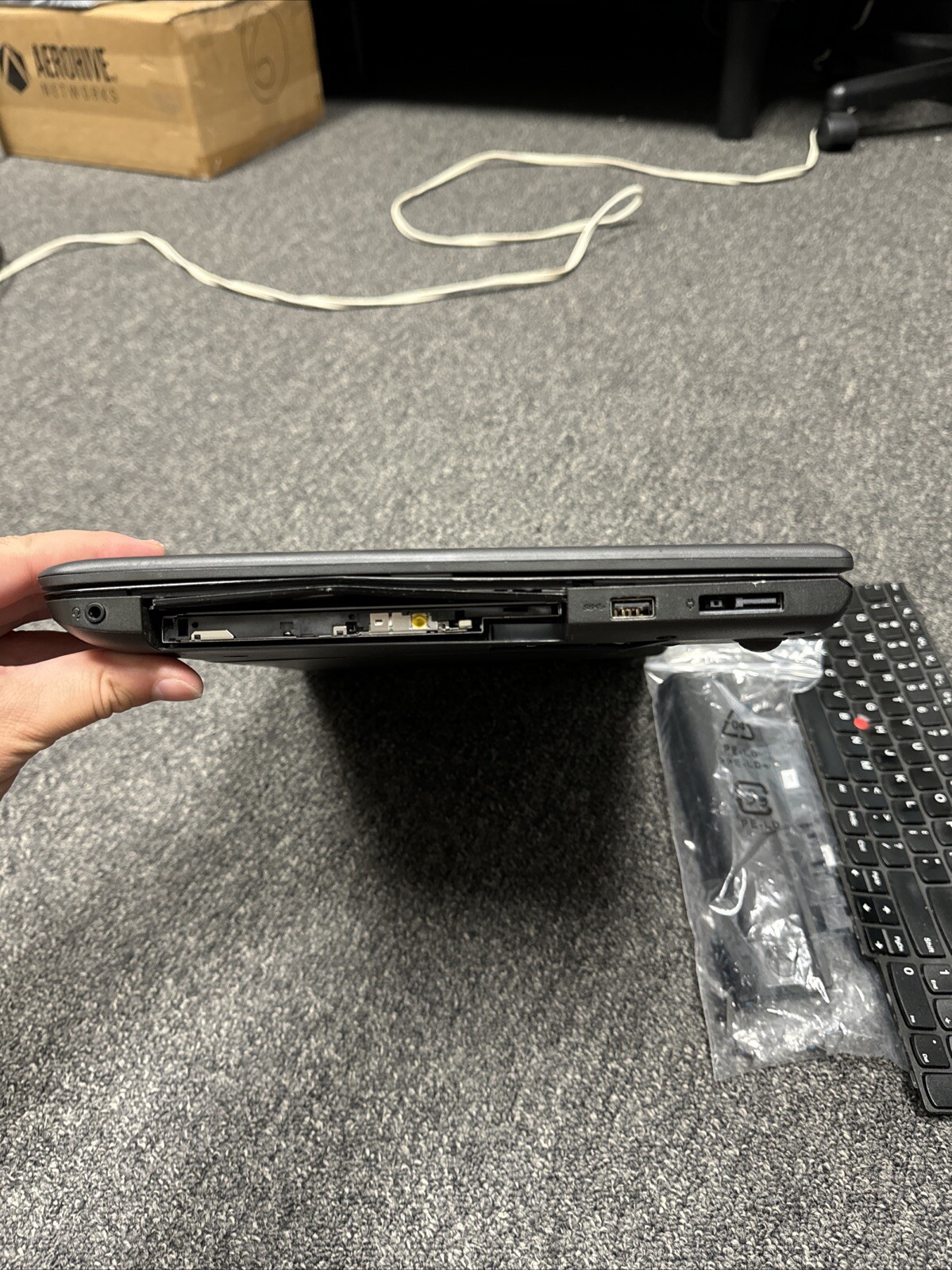 Lenovo ThinkPad E560 Laptop 15,6In Intel Core i7-6500U For Parts Not Working