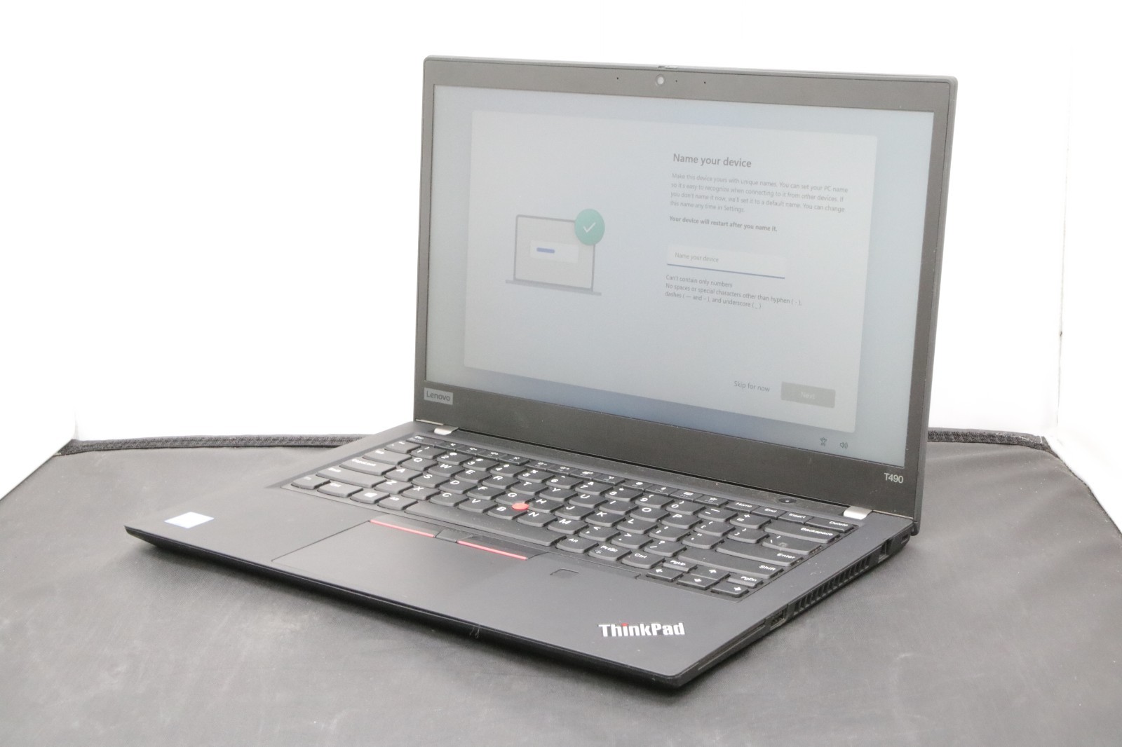 Lenovo ThinkPad T490 – i5-8365U – 8GB, 256GB, Windows 11 +Adapter (B Grade Worn)