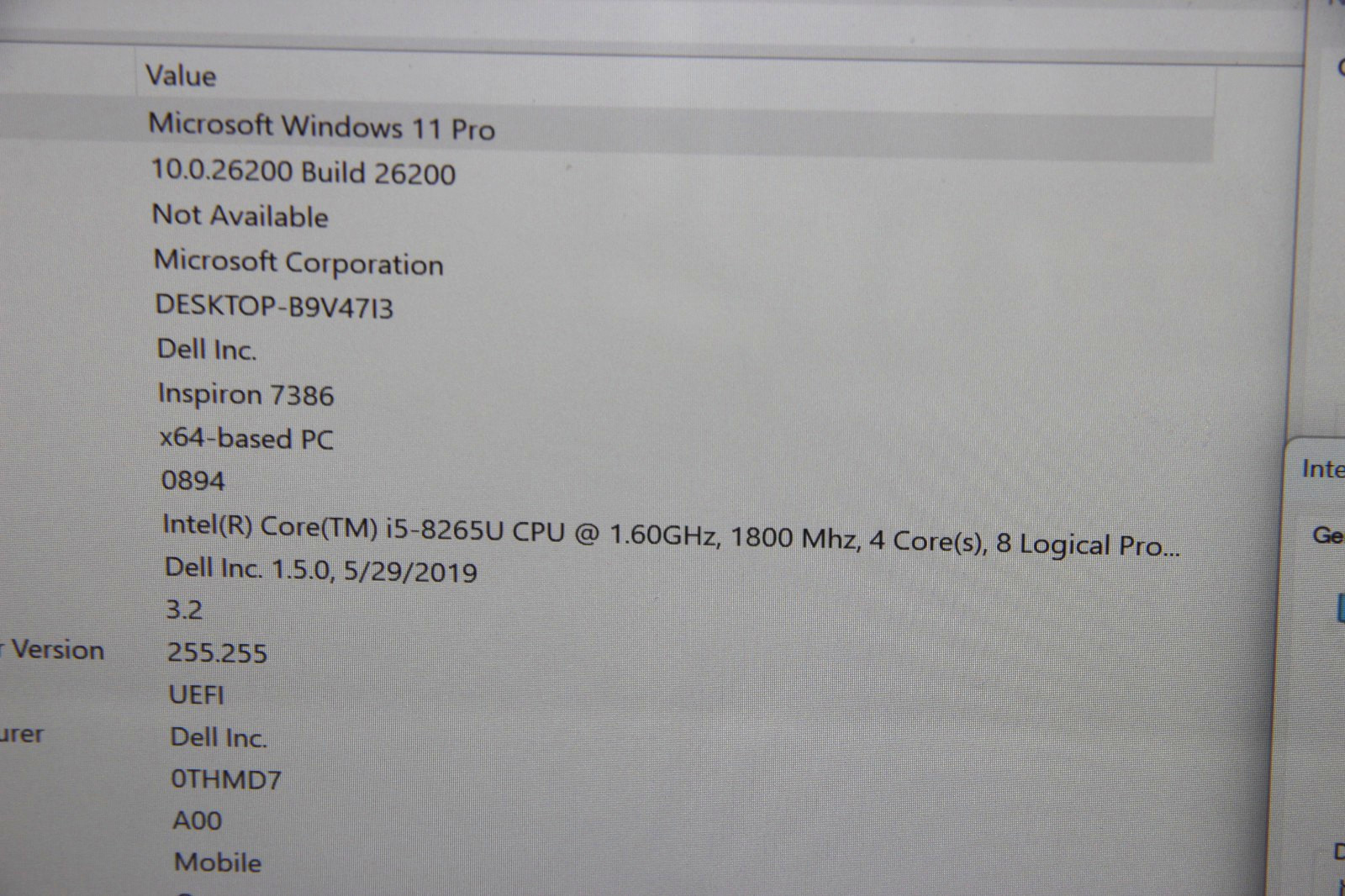 Dell Insprion 7386 13.3″ Laptop i5-8265U 8 GB RAM 256 GB SSD Win 11 w/Charger