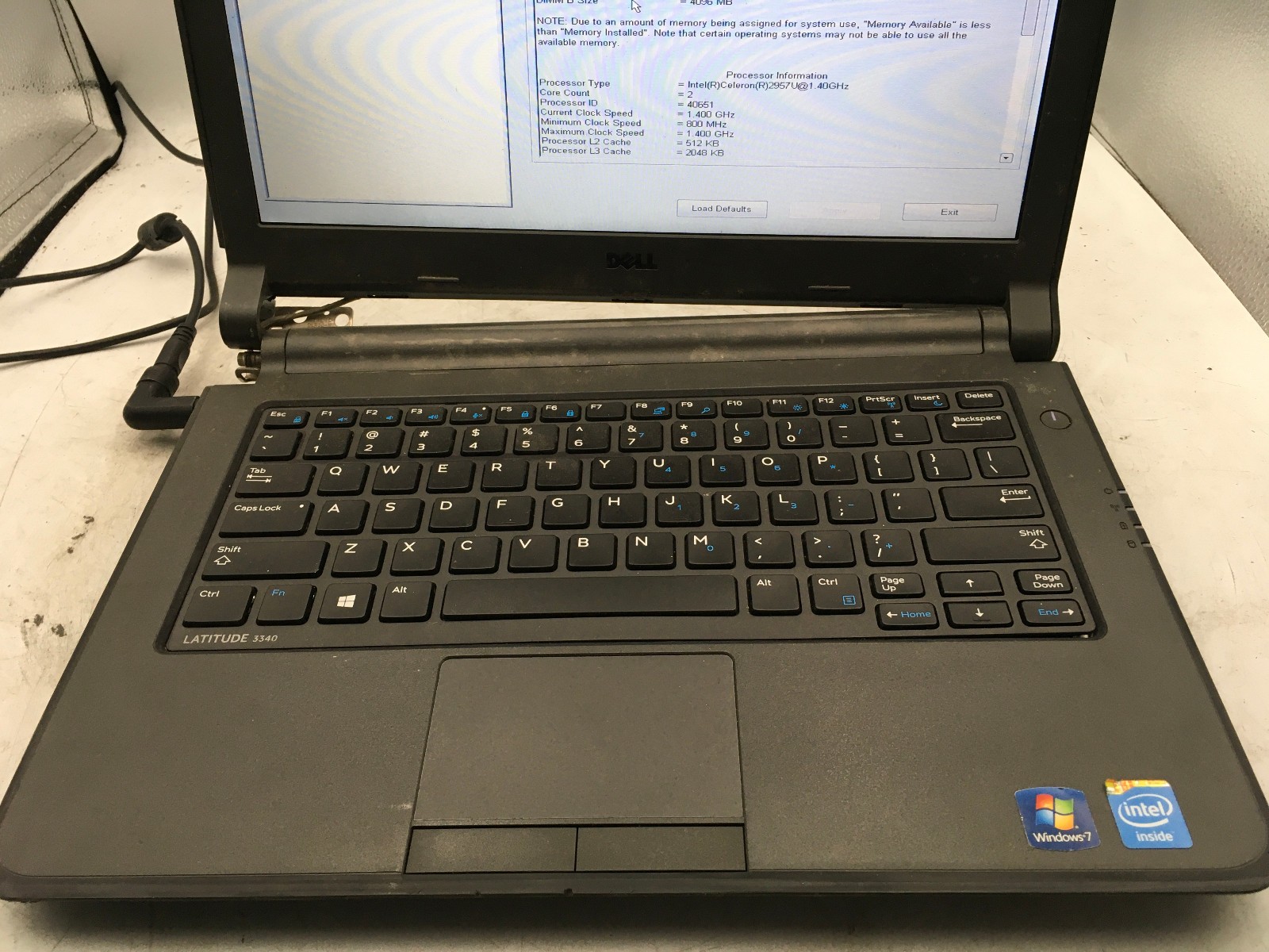 DELL LATITUDE 3340 – BOOTS TO BIOS – BAD HINGE – 8GB RAM – INTEL CELERON – BB