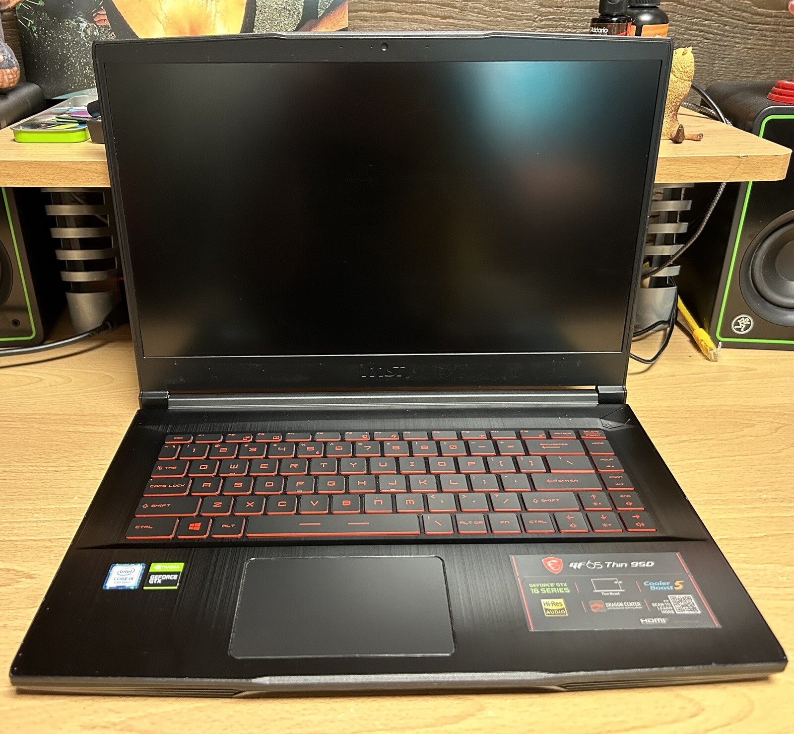 MSI GF65 Thin 15.6″ (512GB SSD, Intel Core i5 10th Gen., 2.60 GHz, 8GB) Laptop –