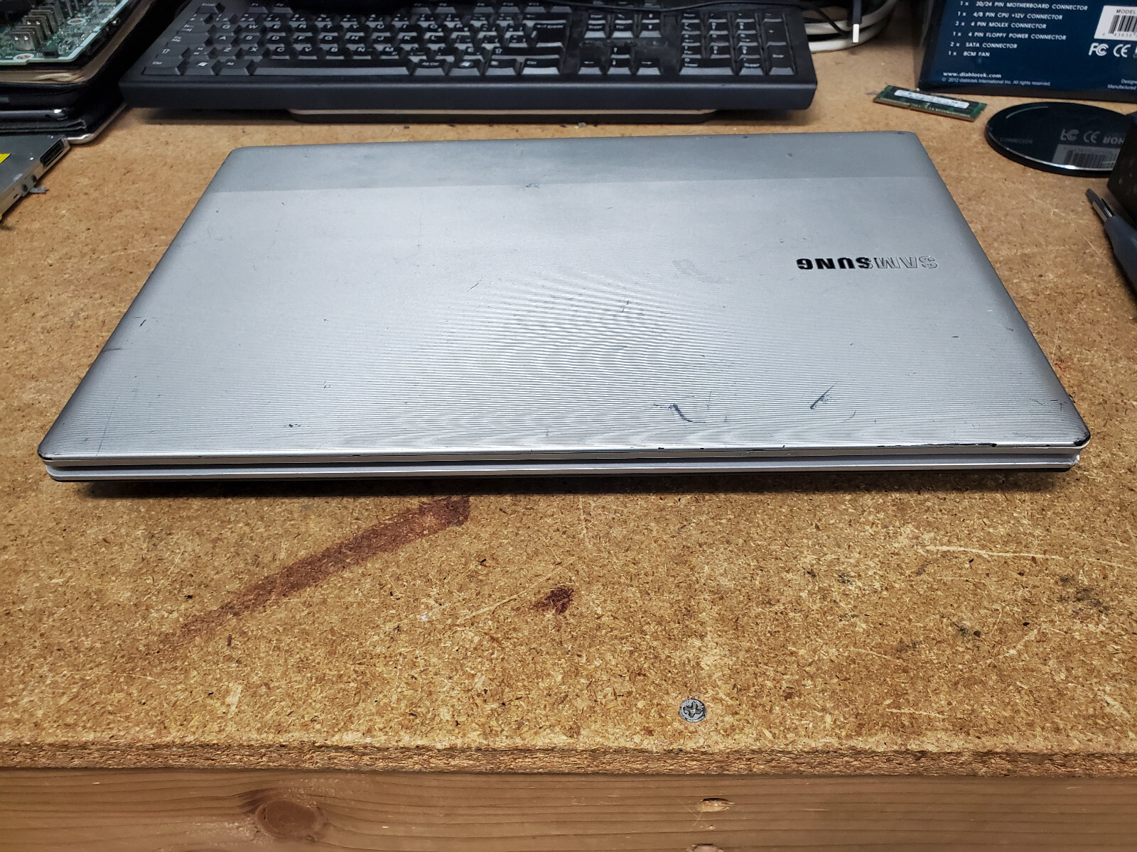Samsung NP-RV511-A01US Laptop 15″ Intel Core i3 1st Gen READ for parts