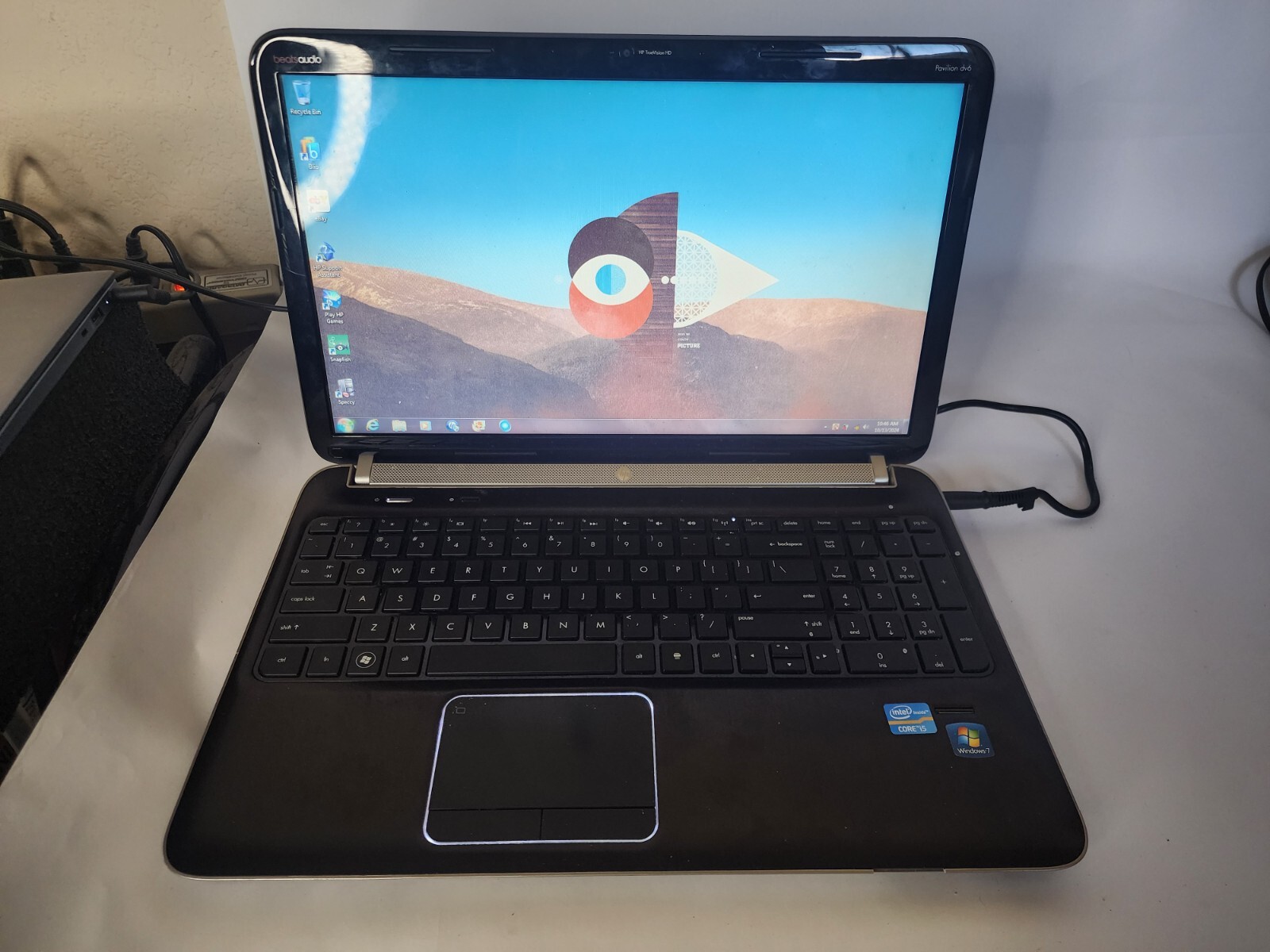 HP Pavilion dv6t-6100 Laptop Intel Core i5-2410M 6GB Ram 500gb HDD, no battery