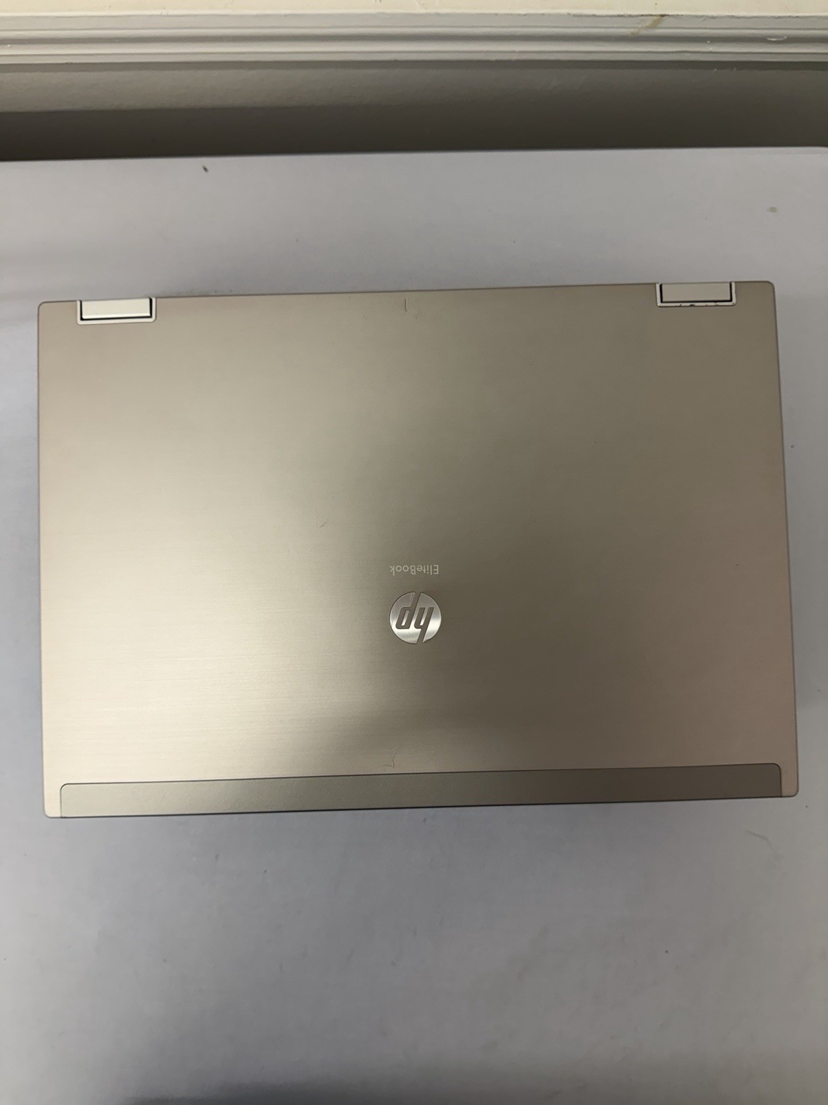 HP Elitebook 8440p Laptop – Good Screen – Intel i5-M520 – RAM 8 GB – Read Des