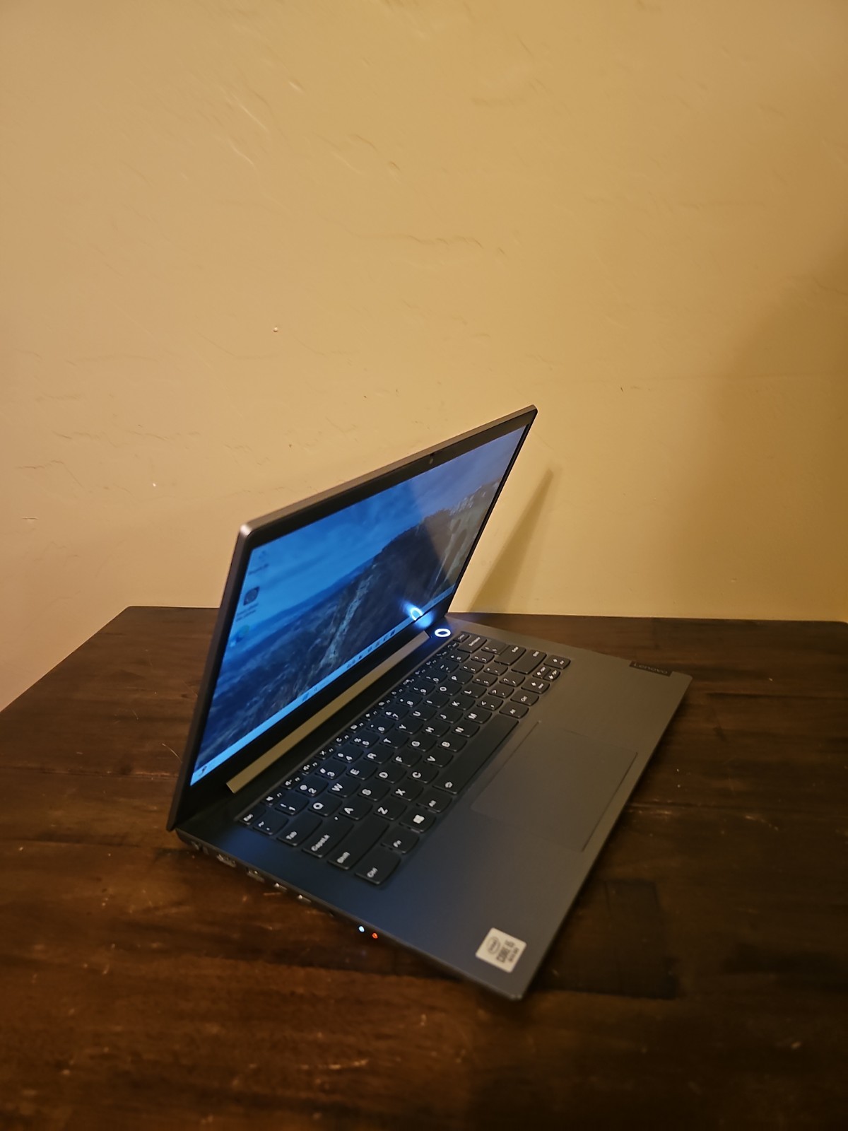 Lenovo ThinkBook 14-IML 14″ Laptop i5-10210U 8GB RAM 256GB SSD Win 11 Pro