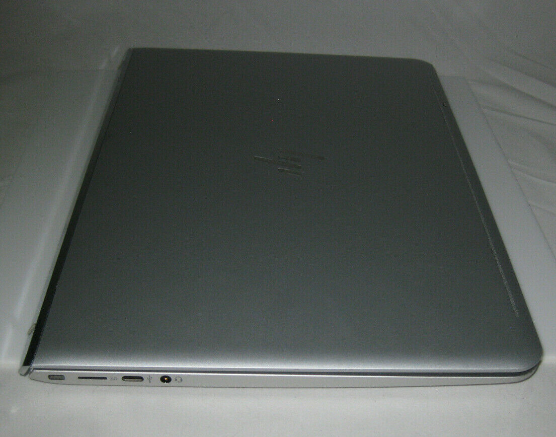 HP Envy 13-ab067cl Laptop i7 7500U 8GB Ram 256GB SSD Windows 10 Free Ship