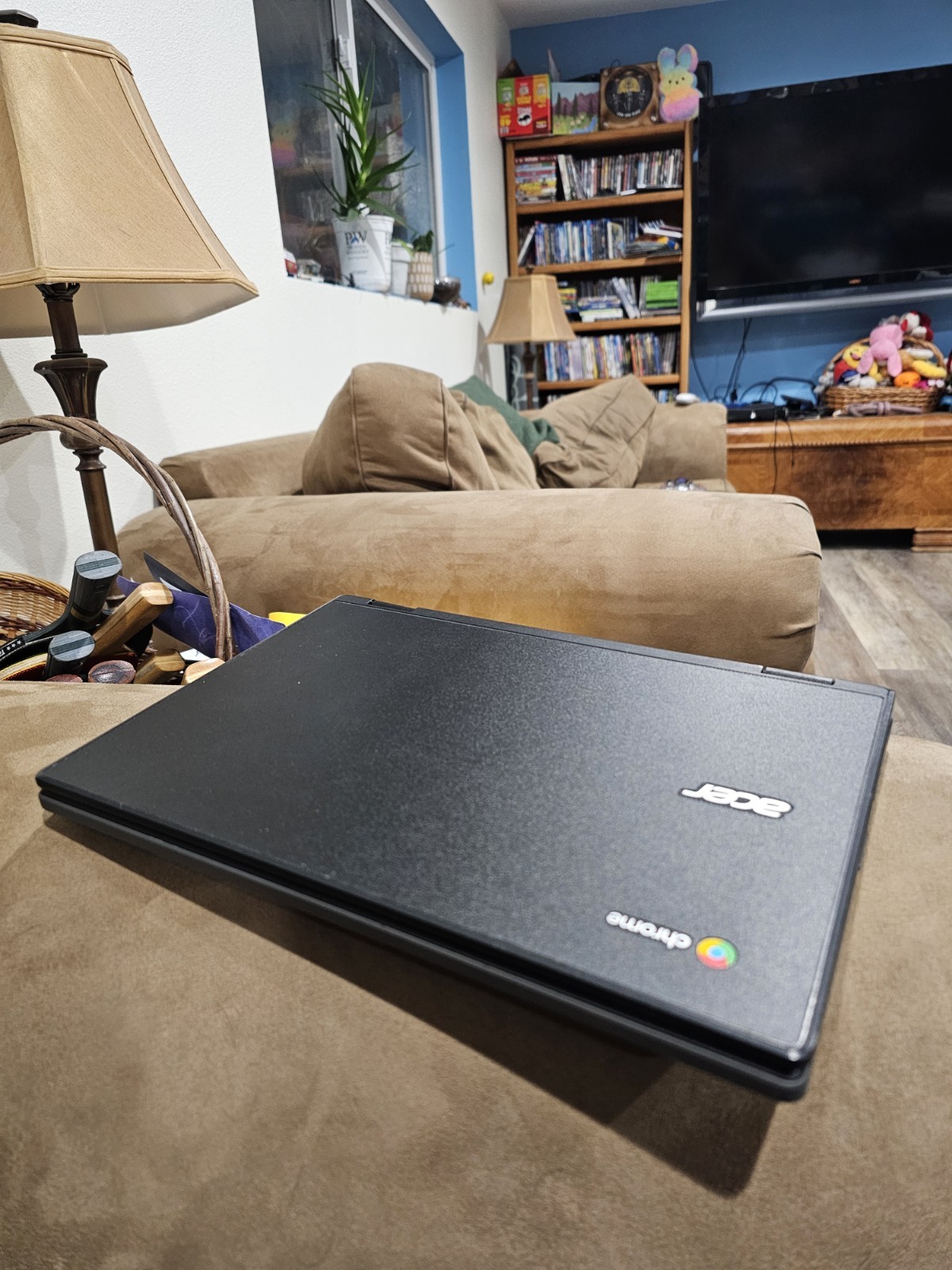 Acer Chromebook R721T Laptop 11.6″ 2-in-1, AMD A6 CPU, 4GB RAM, 32GB Storage