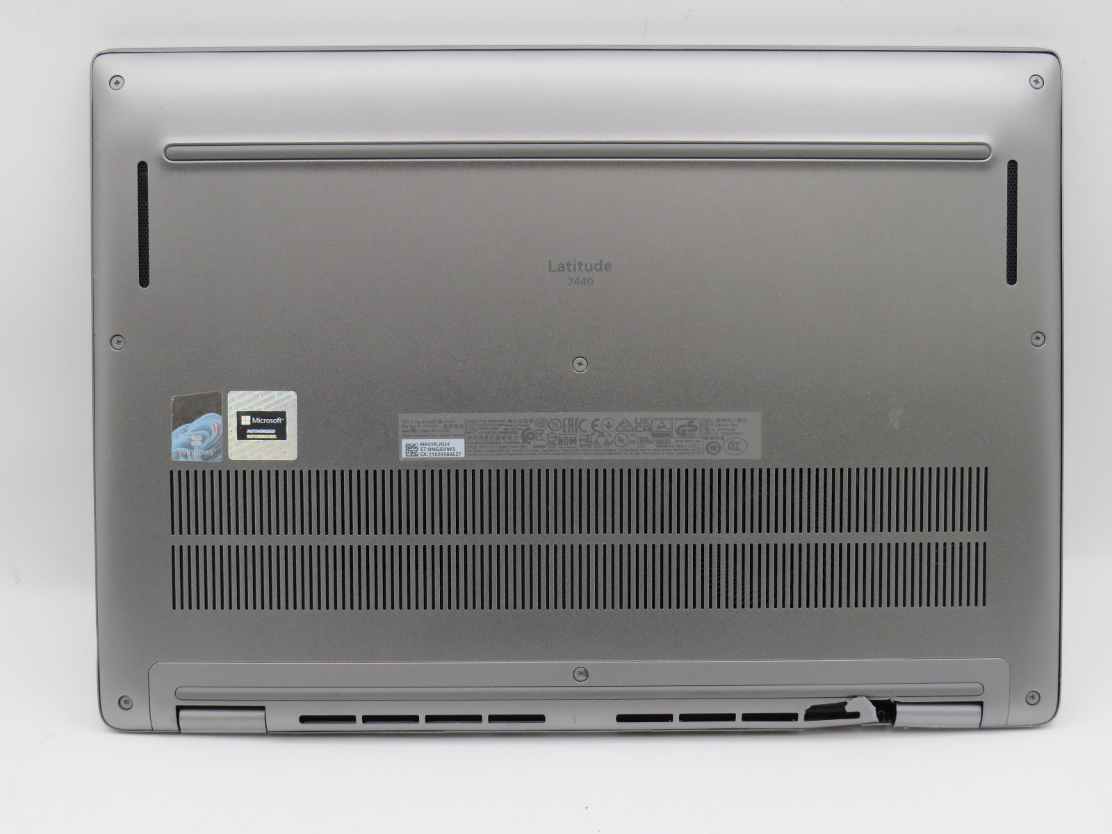 Dell Latitude 7440 | i7-1365U @ 1.8GHz | 32GB DDR5 | 512GB m2 | Win 11 Pro