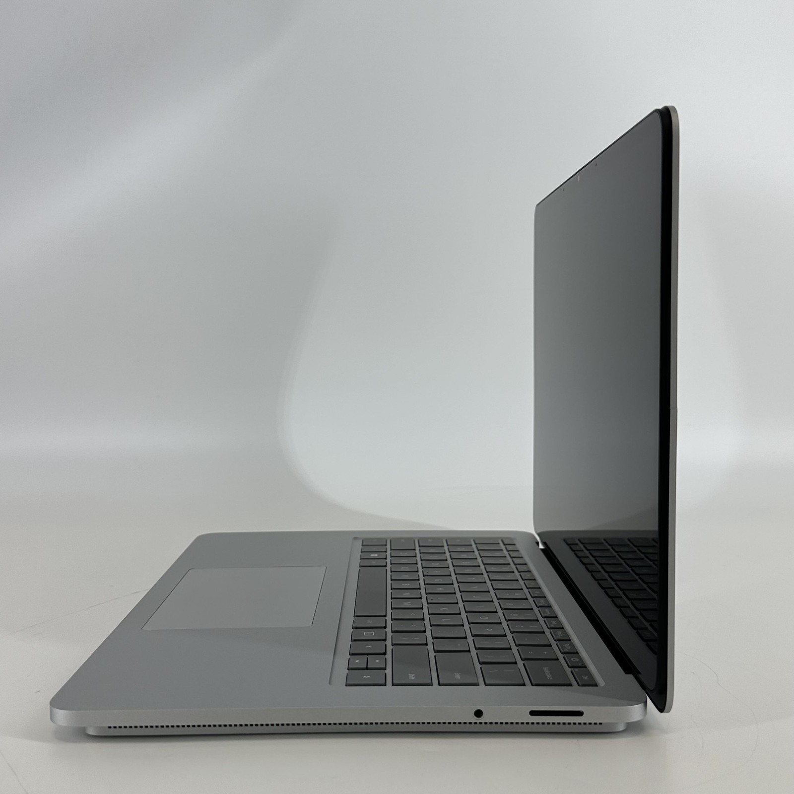Microsoft Surface Laptop Studio 14.4 2K TOUCH i7-11370H 32GB 1TB SSD RTX A2000