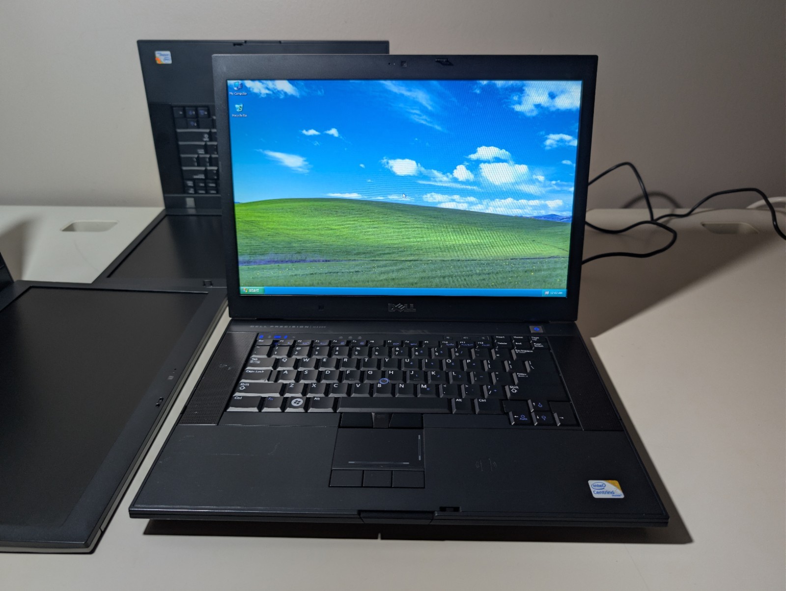 15″ Dell Precision M4400 | C2D 4GB RAM 500GB HDD | DVD-RW NVIDIA Win XP 32-Bit