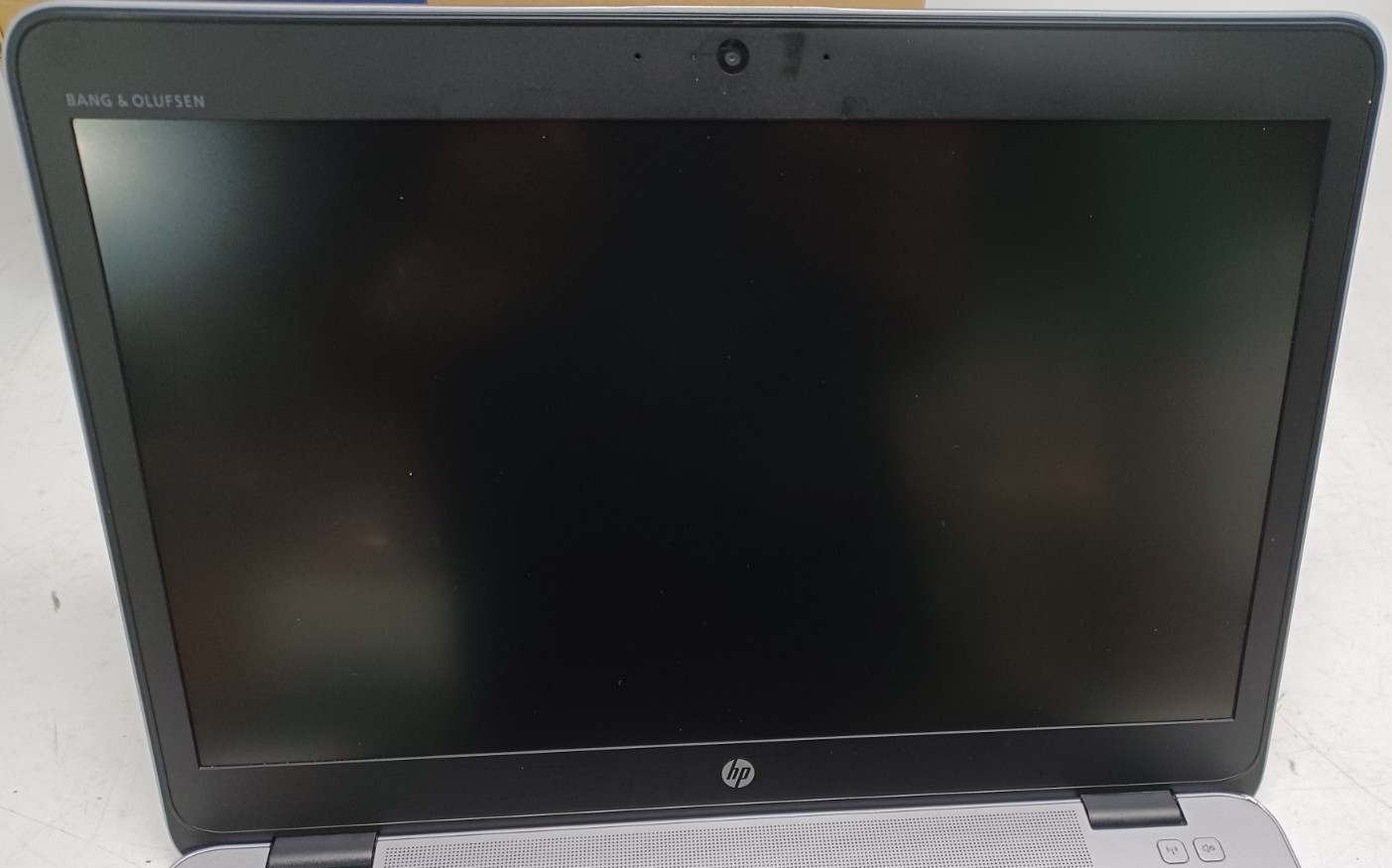 HP EliteBook 840 G3 14″ Laptop i5-6300U NO RAM NO SSD/Storage NO OS