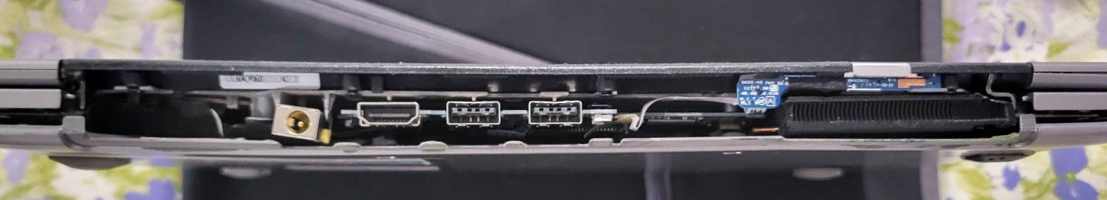 Acer Aspire S7 ultrabook (No HDD, PARTS ONLY) S3-951-6828