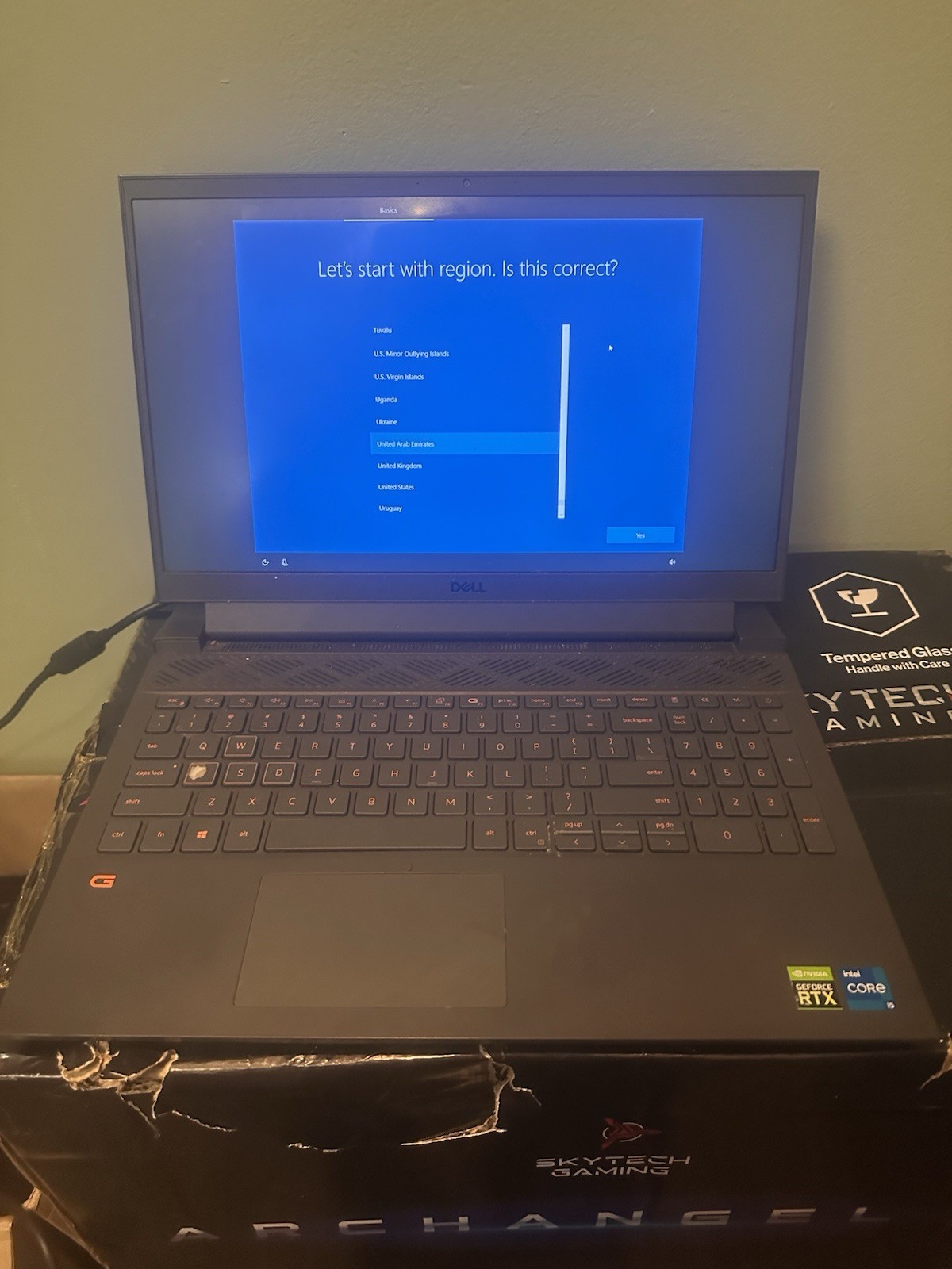 Dell laptop g15 5511 Base Model