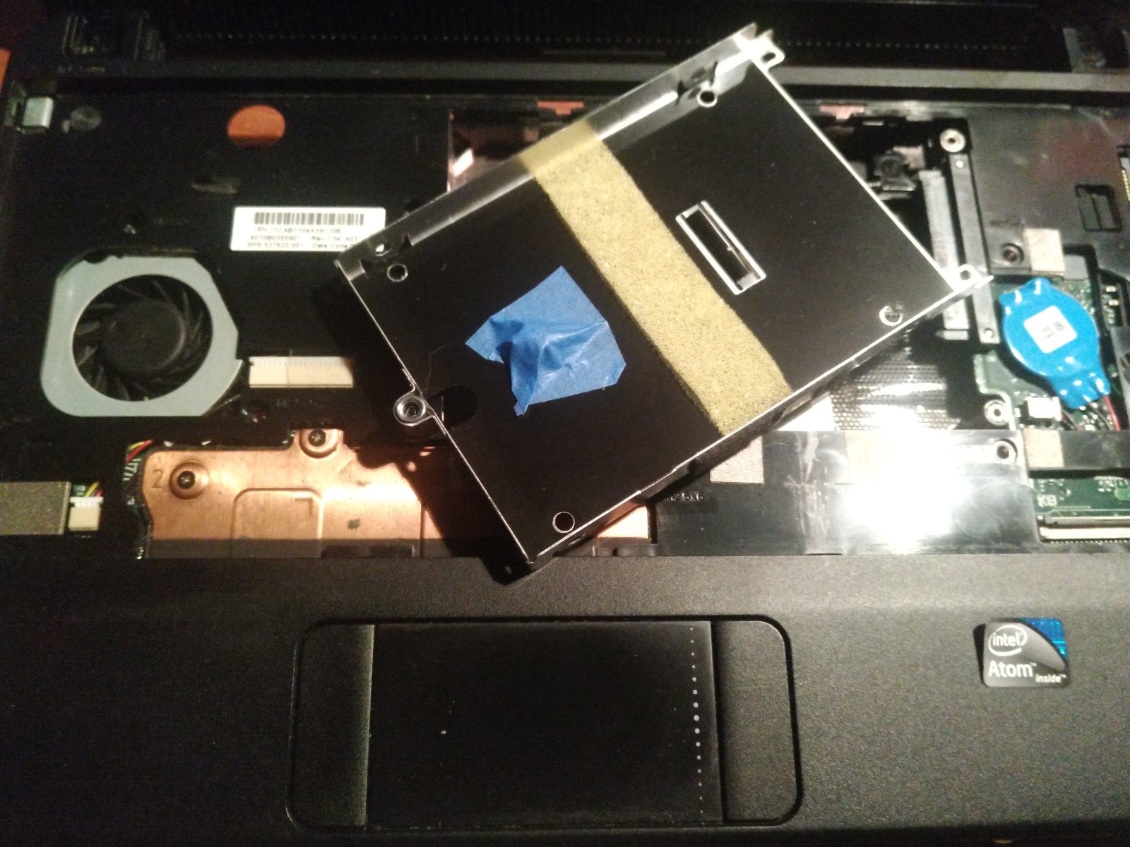 HP Mini 110 10.1″ Netbook Intel Atom Processor Laptop No Hard Drive Unit