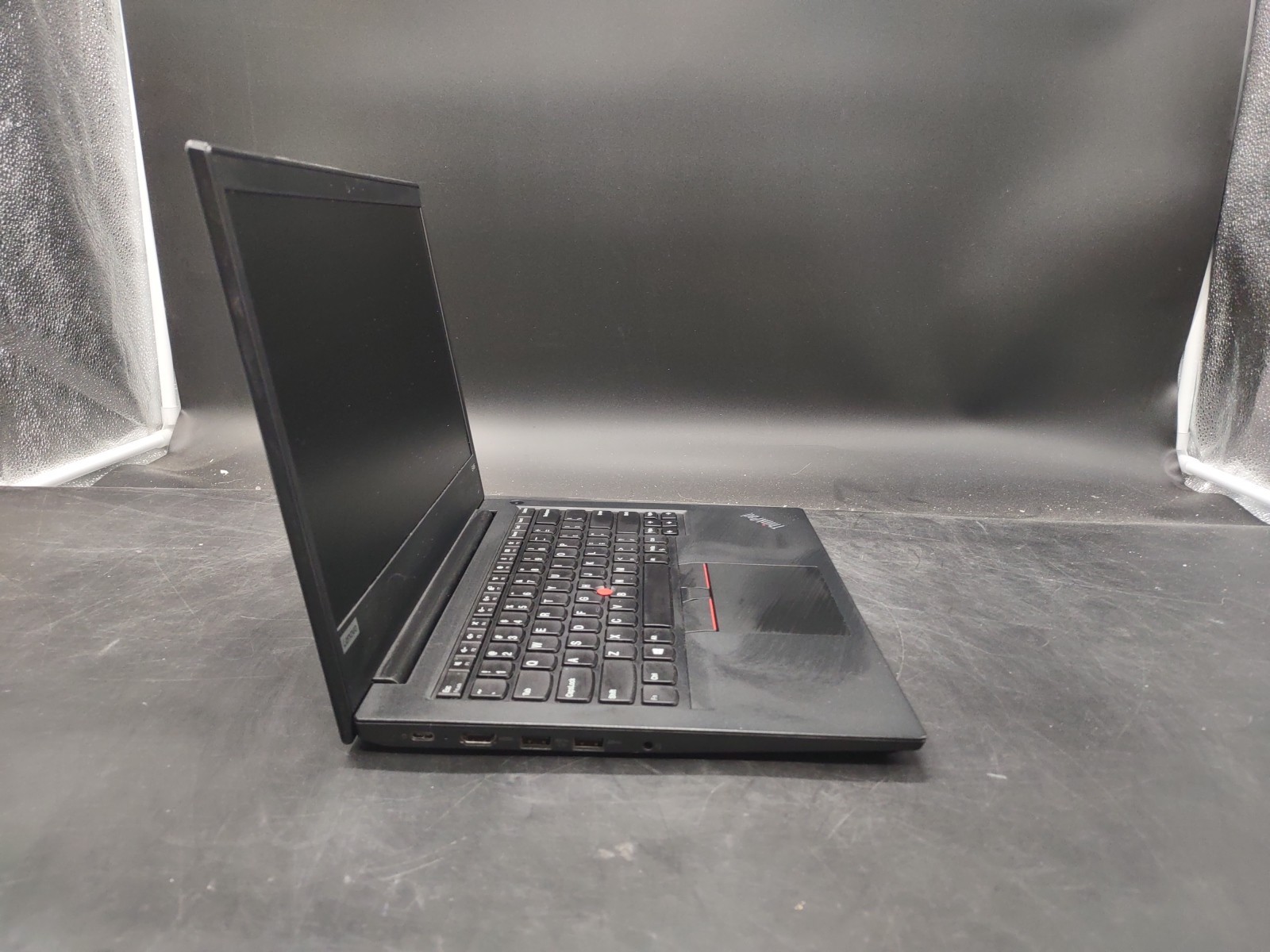 Lenovo Thinkpad E495 AMD Ryzen 3 3200U 4GB RAM NO SSD NO OS
