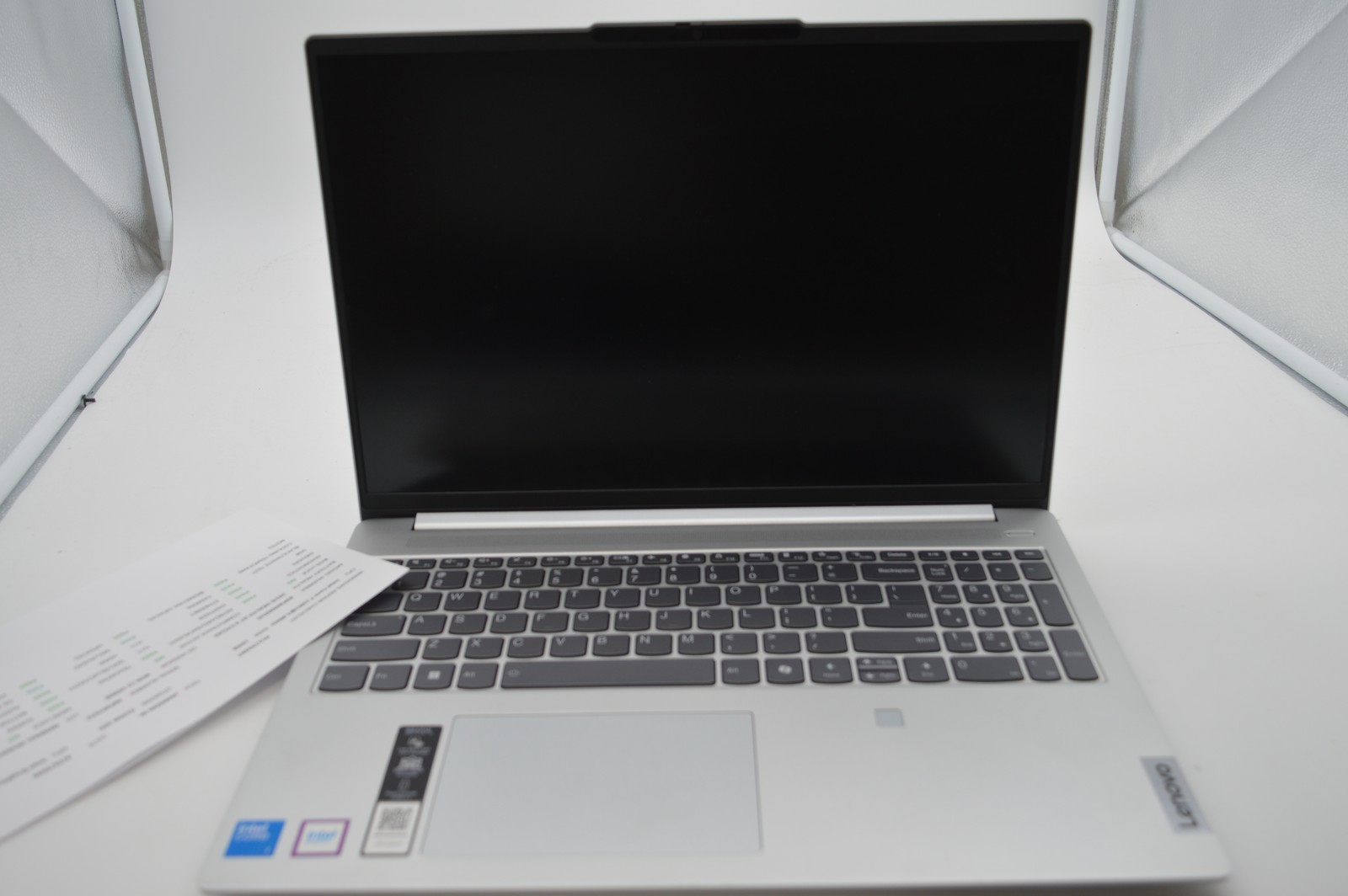 Lenovo IdeaPad Slim 5 16″ FHD Intel i7-150U CPU 16GB RAM 512GB SSD PC1743267